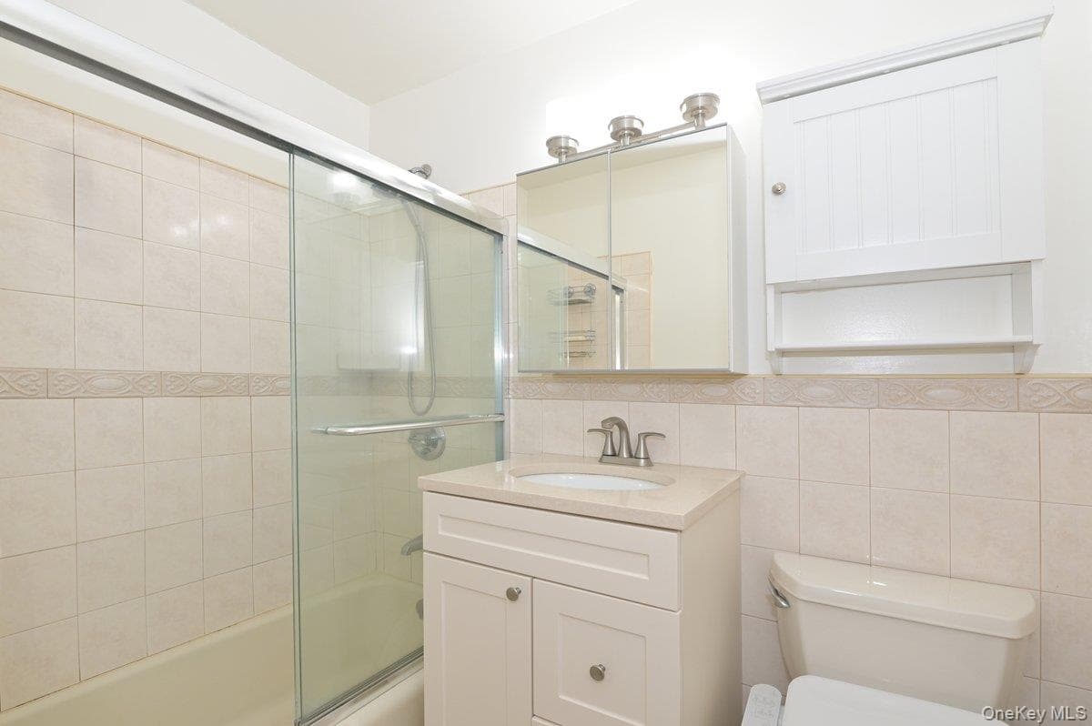 2 Birchwood Court Unit: #5H thumbnail 7