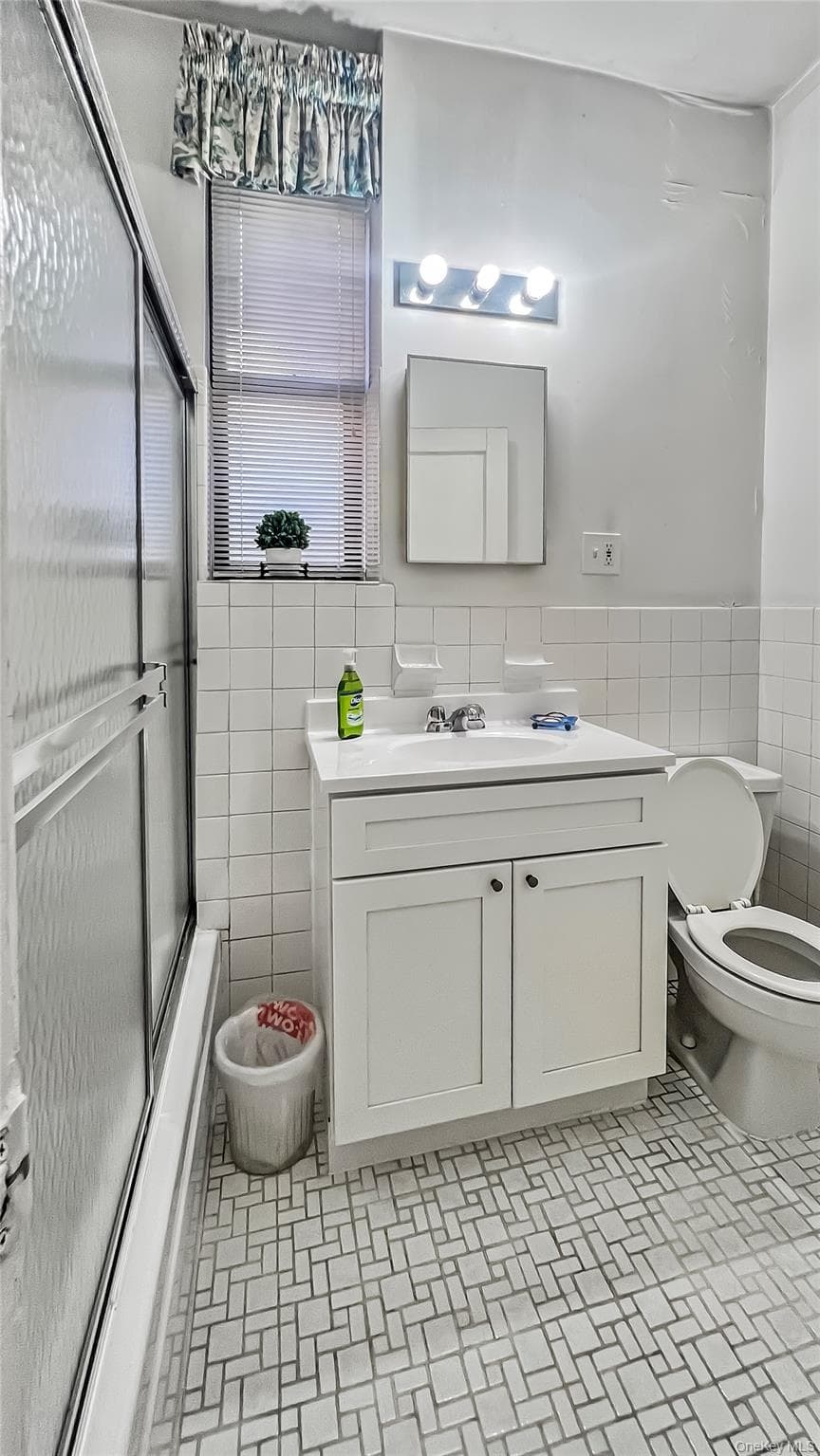 37-20 81st St Unit: 5G thumbnail 7