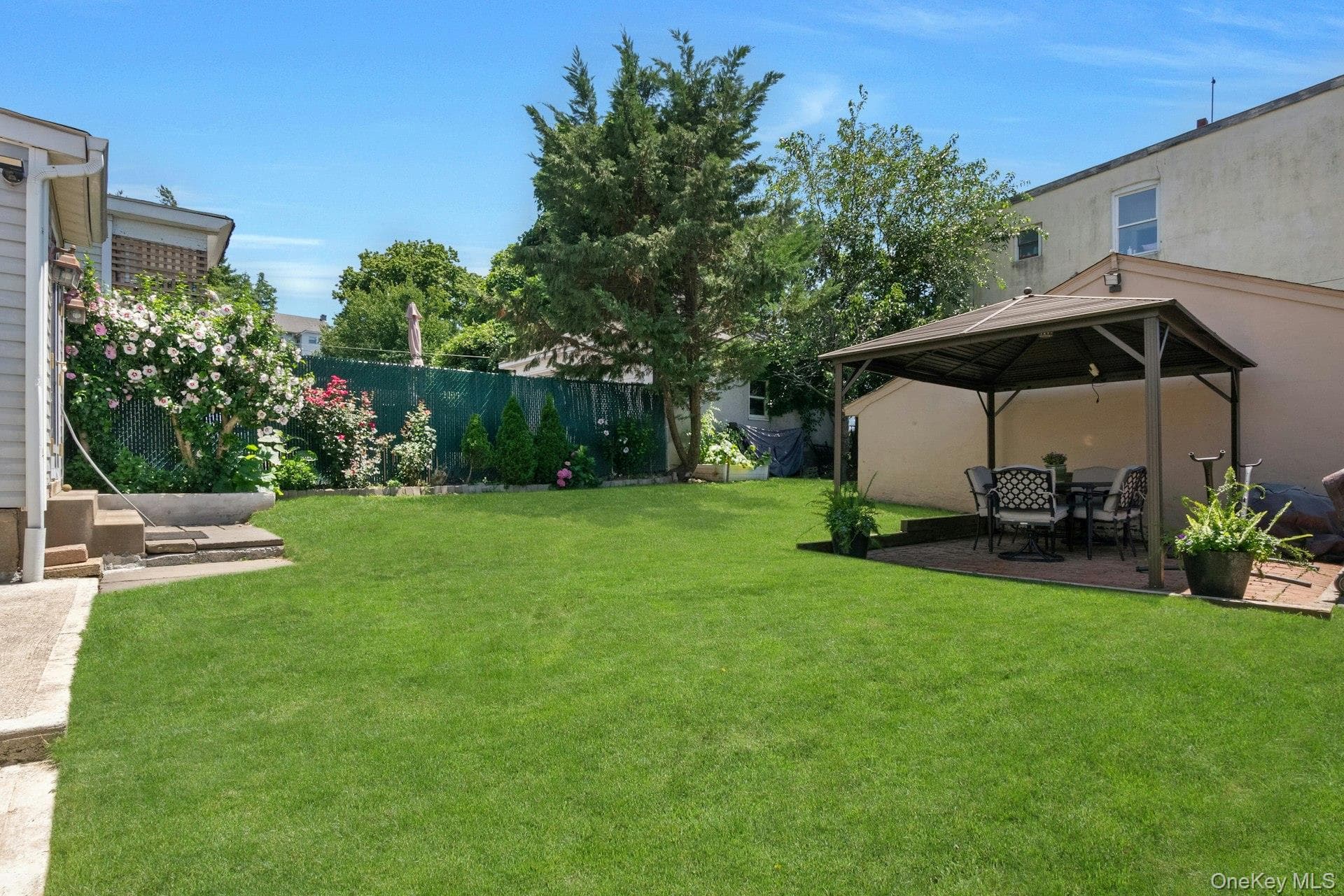 20 Waller Avenue thumbnail 44