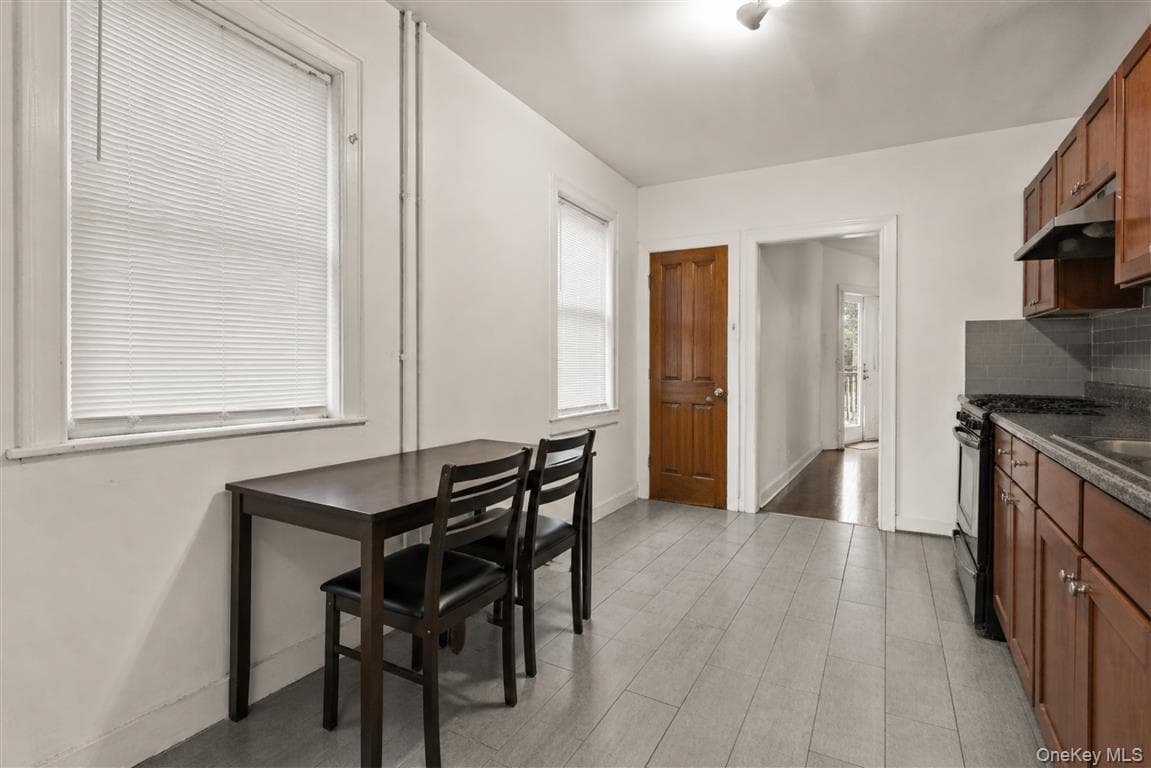 86-16 120th Street thumbnail 8