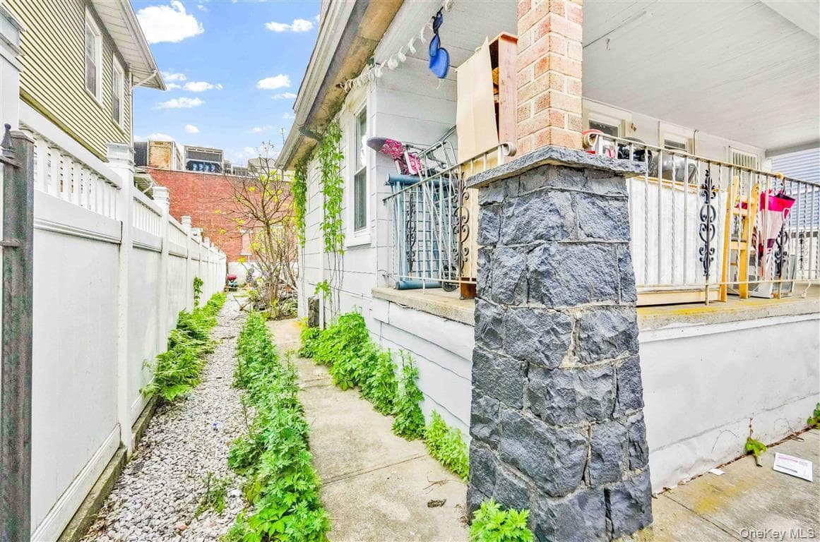 86-16 120th Street thumbnail 36
