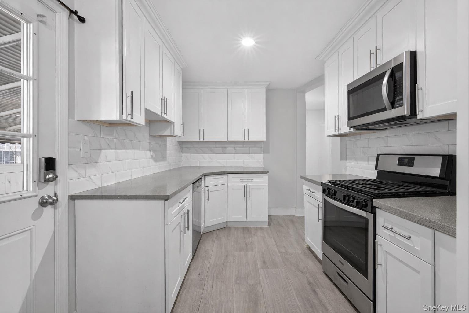 120-30 226th Street thumbnail 9