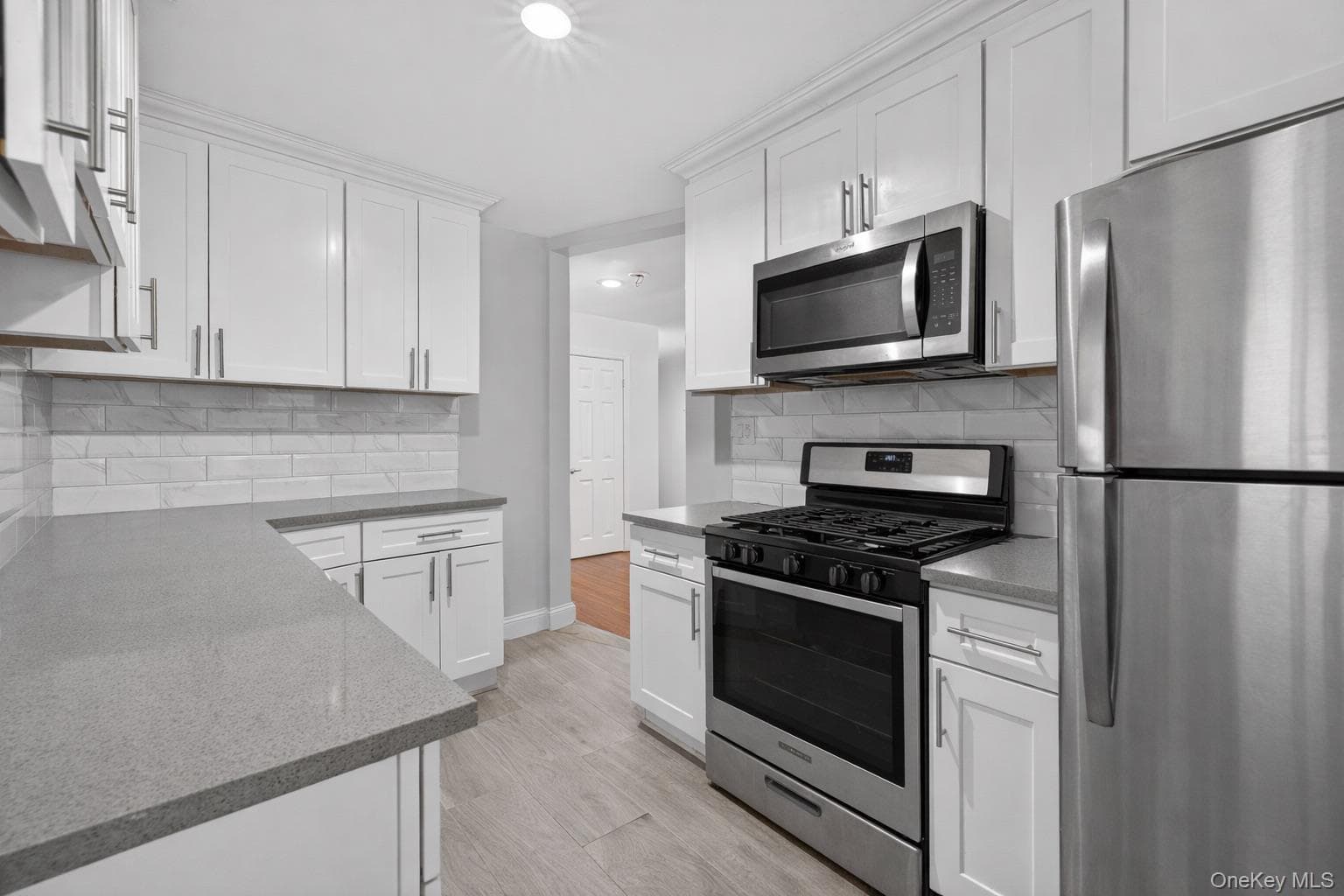 120-30 226th Street thumbnail 11