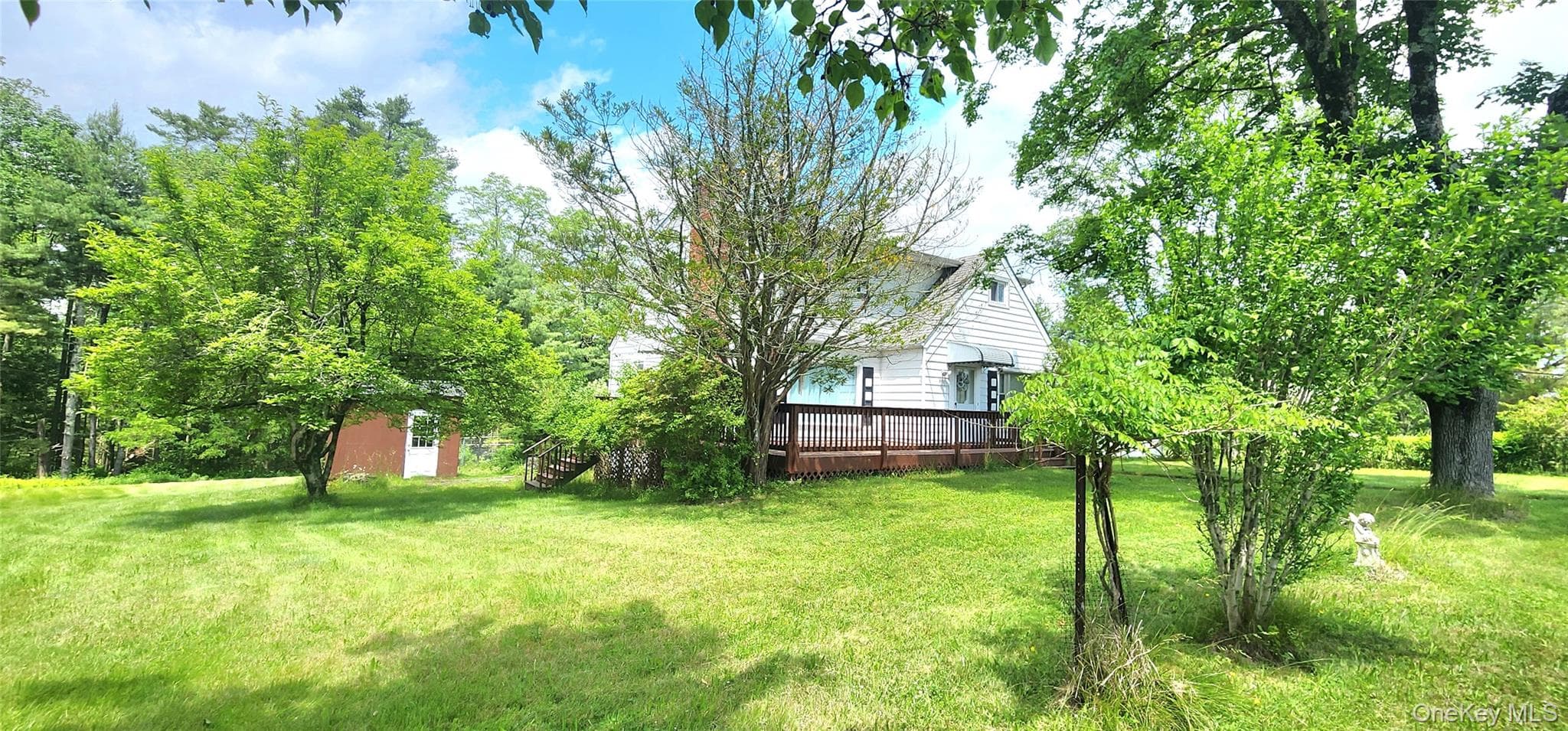 530 Sackett Lake Road thumbnail 5