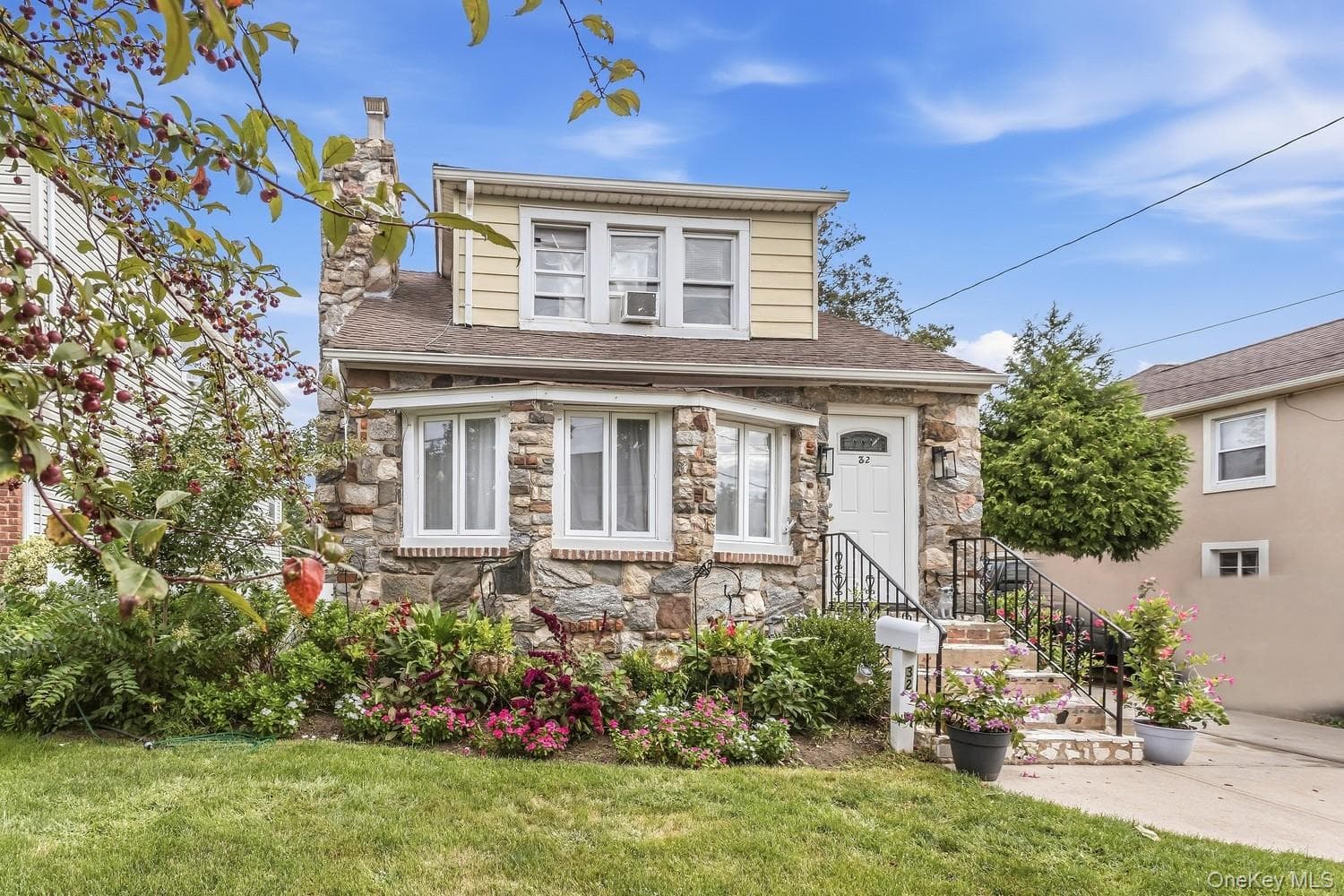 32 Franklin Street, East Rockaway
