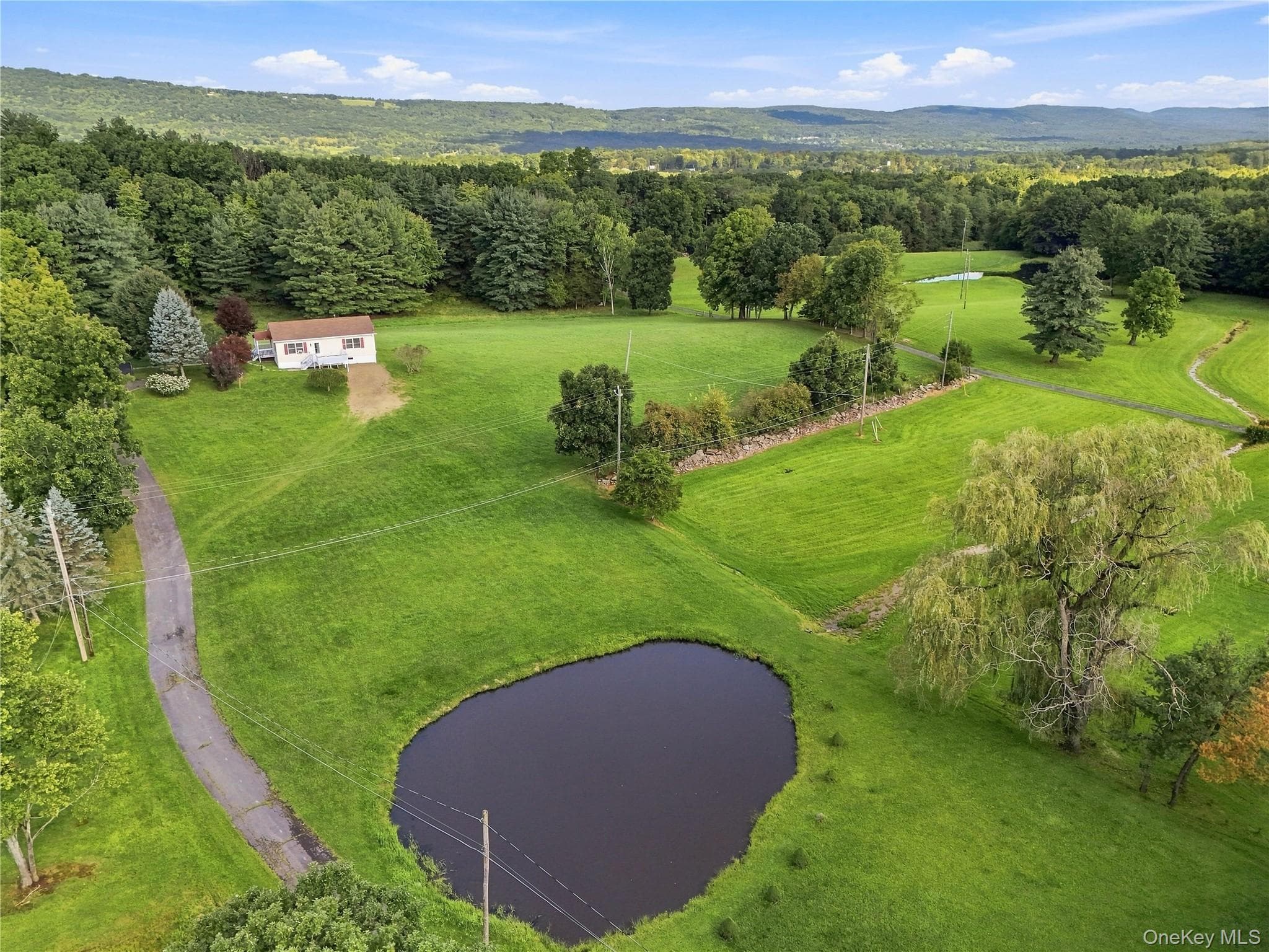 243 Howells Turnpike, Middletown