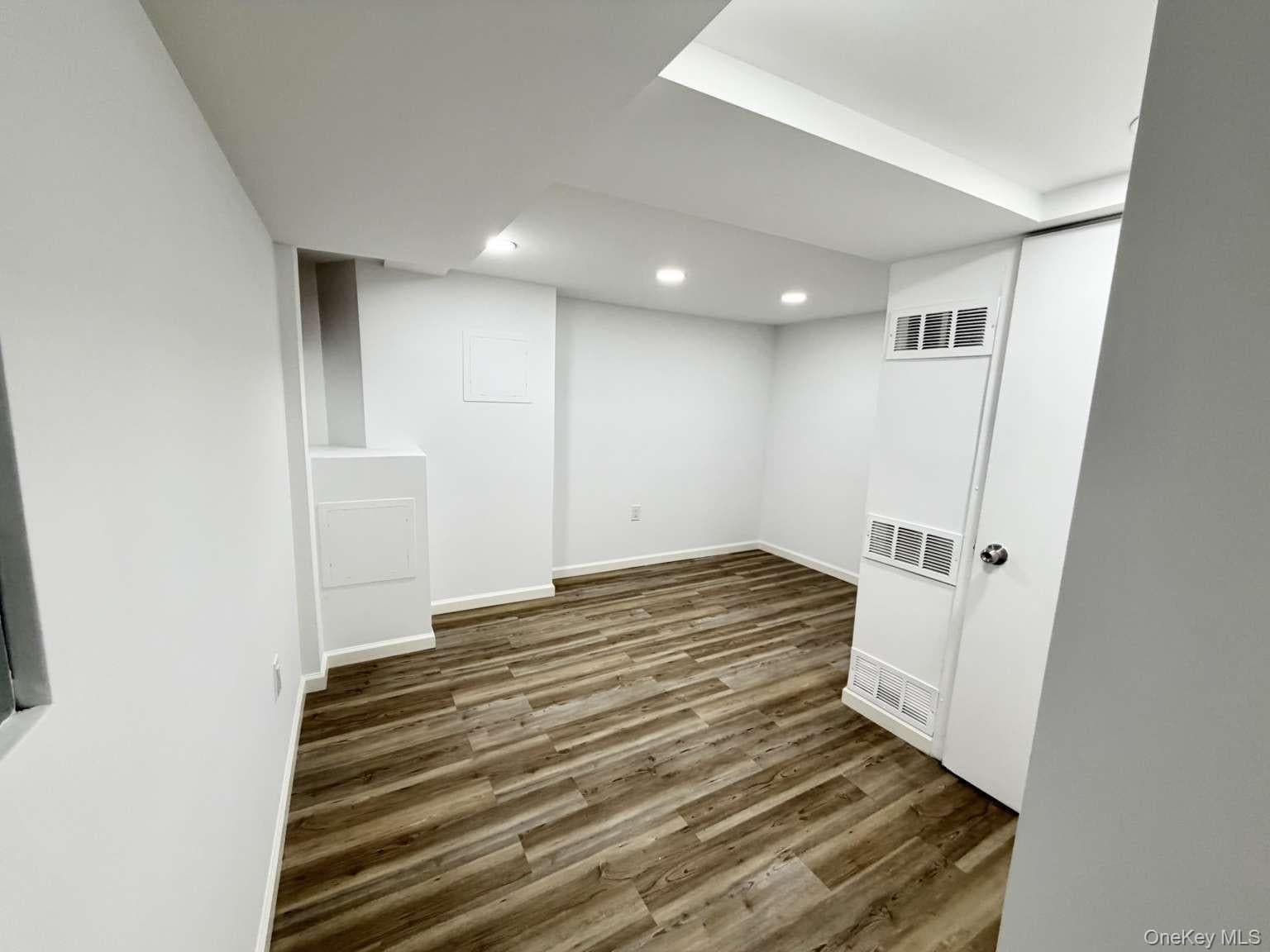 104-20 47th Avenue thumbnail 16