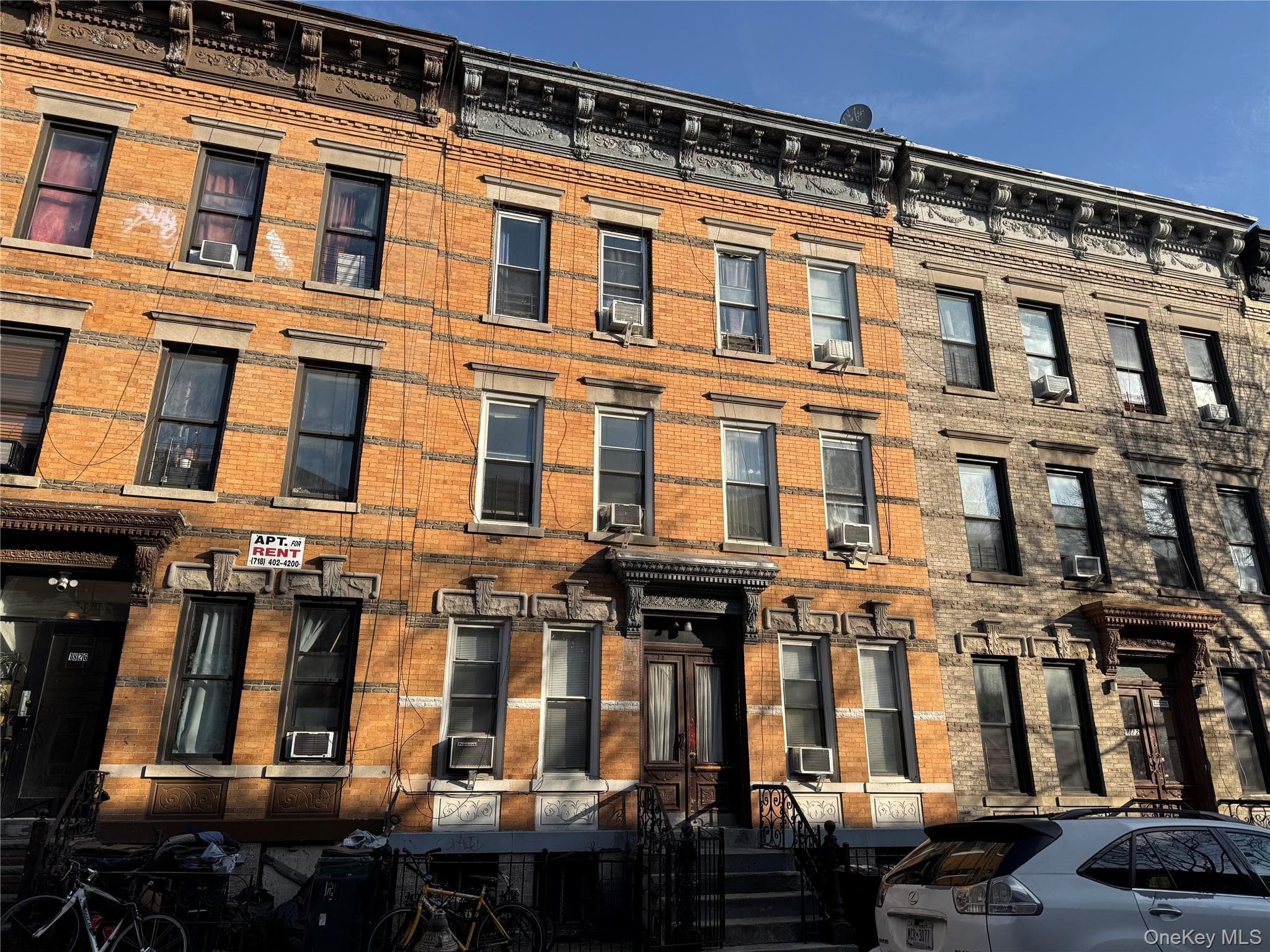 18-24 George Street ST, Ridgewood