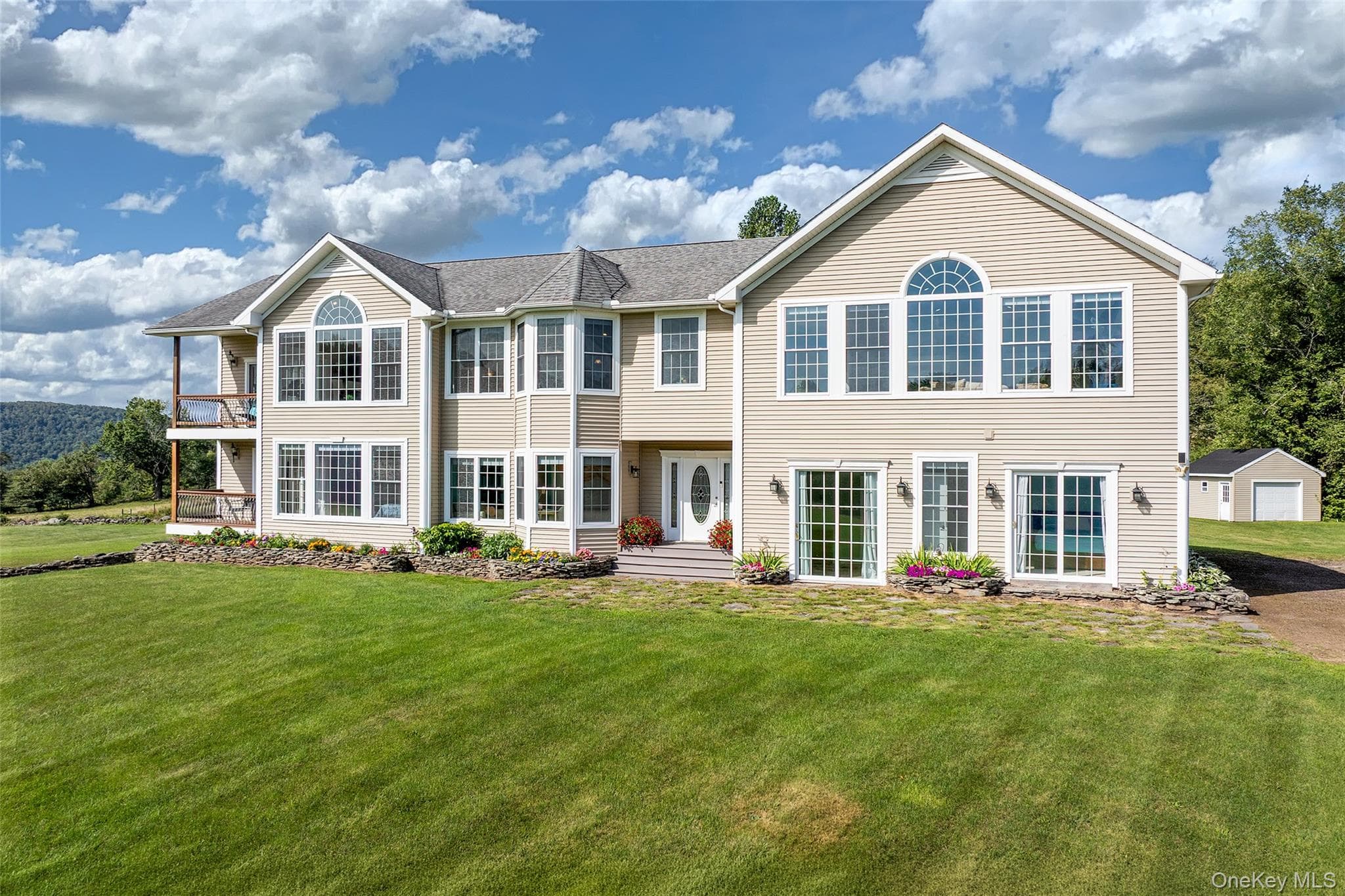 2651 Macgibbon Hollow Road thumbnail 5