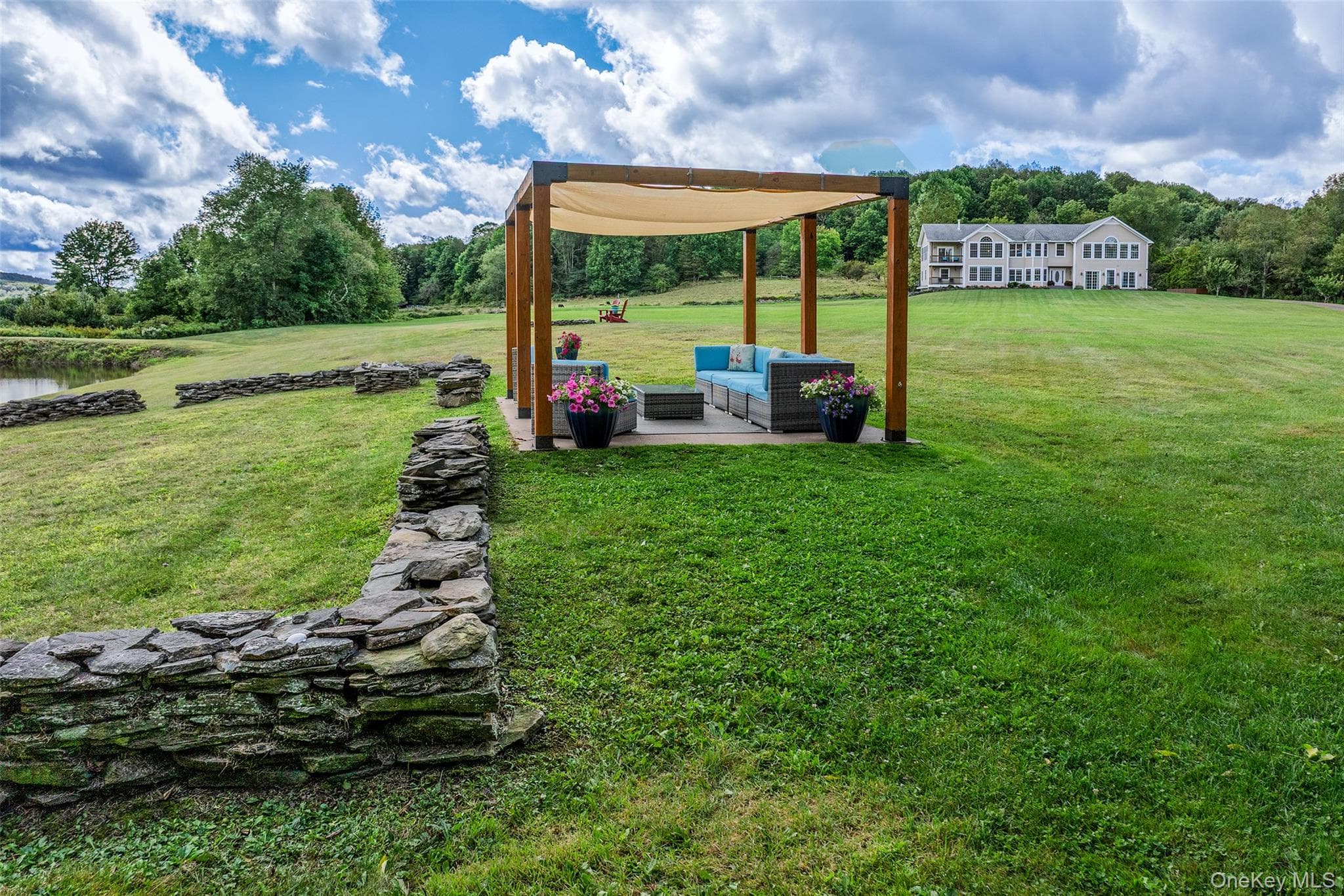 2651 Macgibbon Hollow Road thumbnail 4
