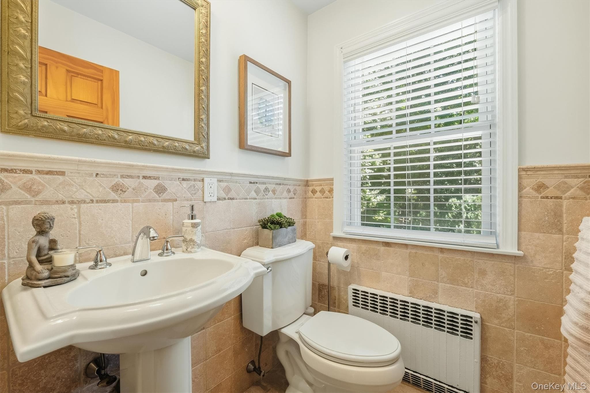 87 Bolton Avenue thumbnail 14