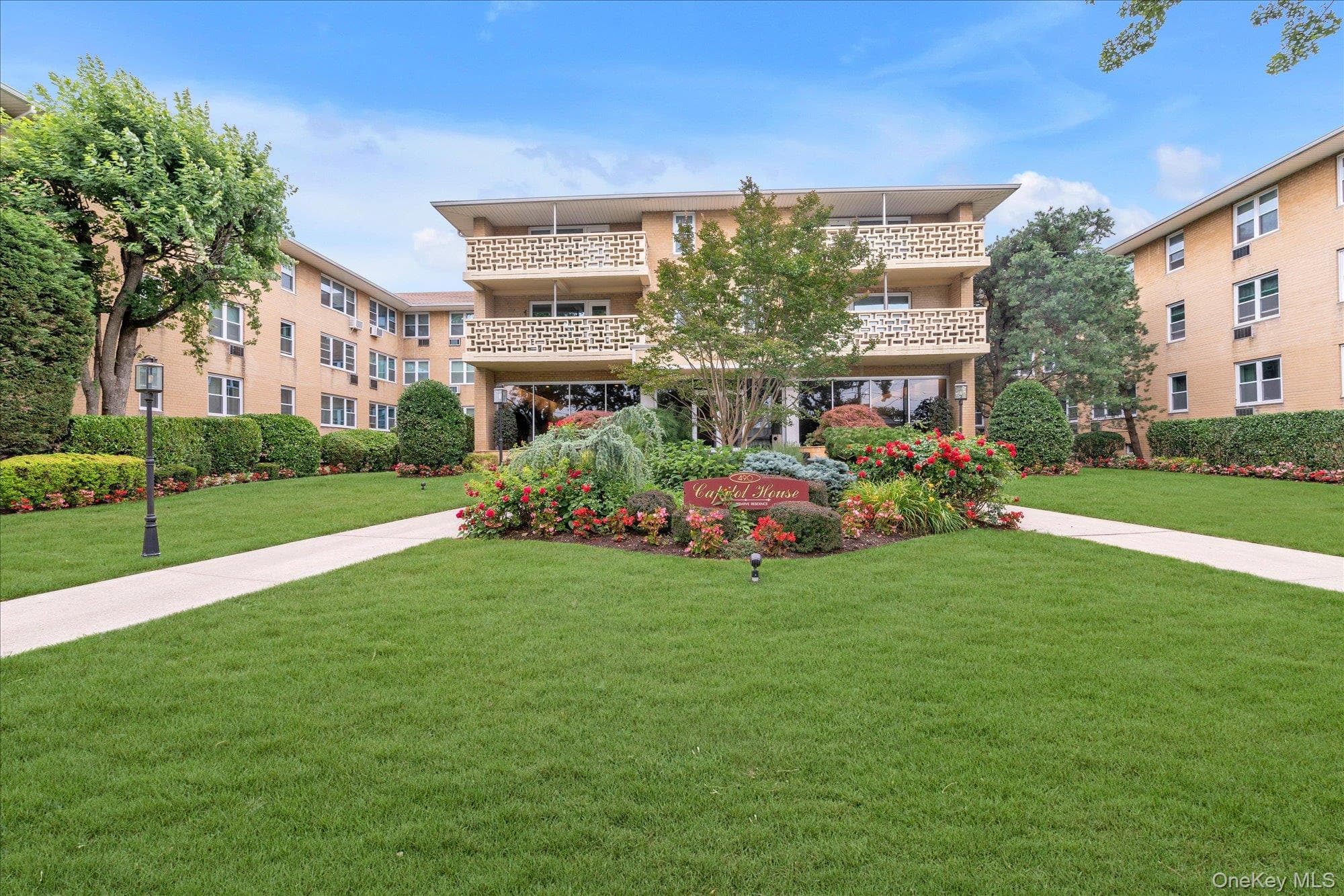 490 Atlantic Avenue Unit: 108, East Rockaway