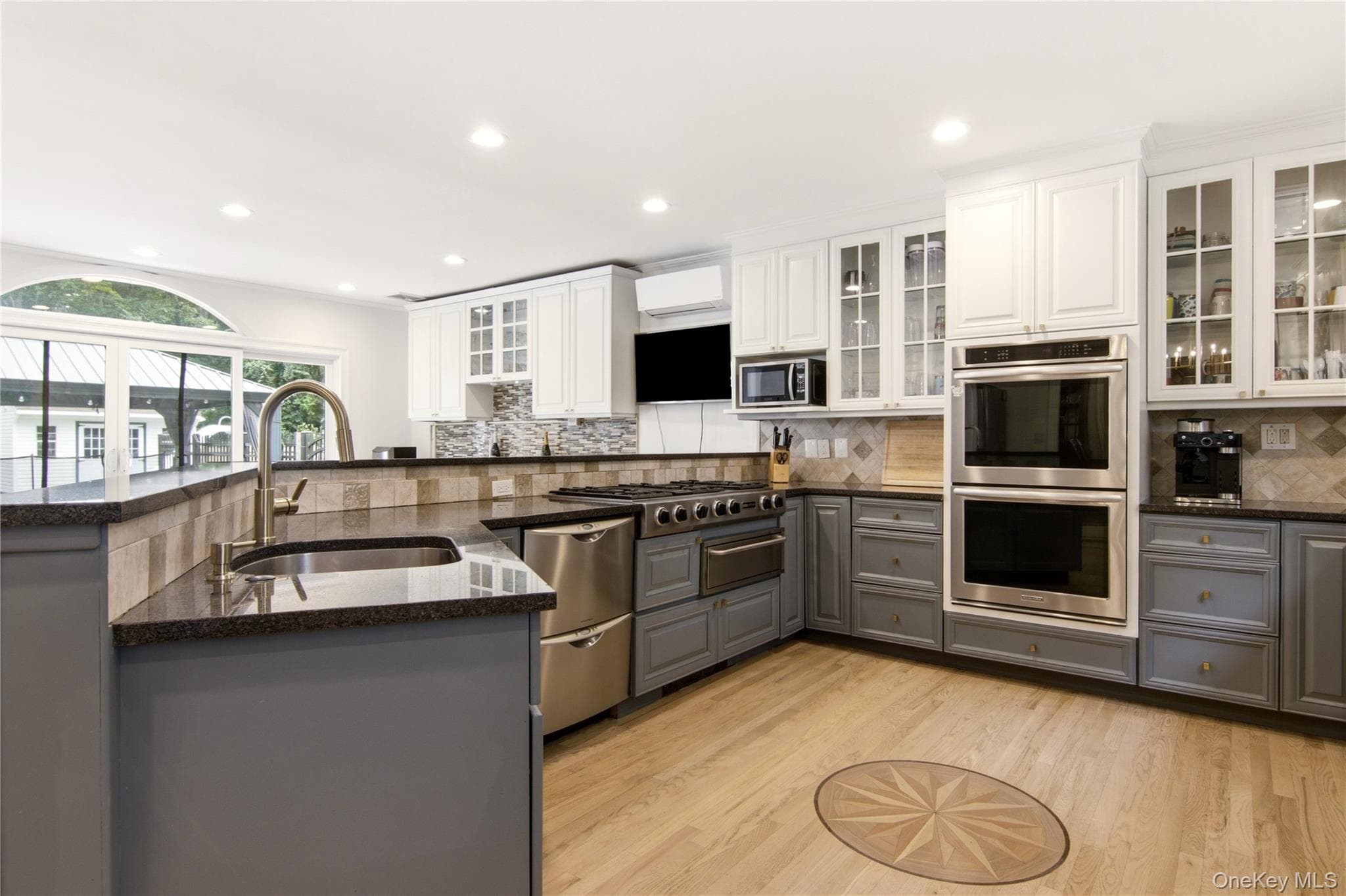 45 Meadow Glen Road thumbnail 14