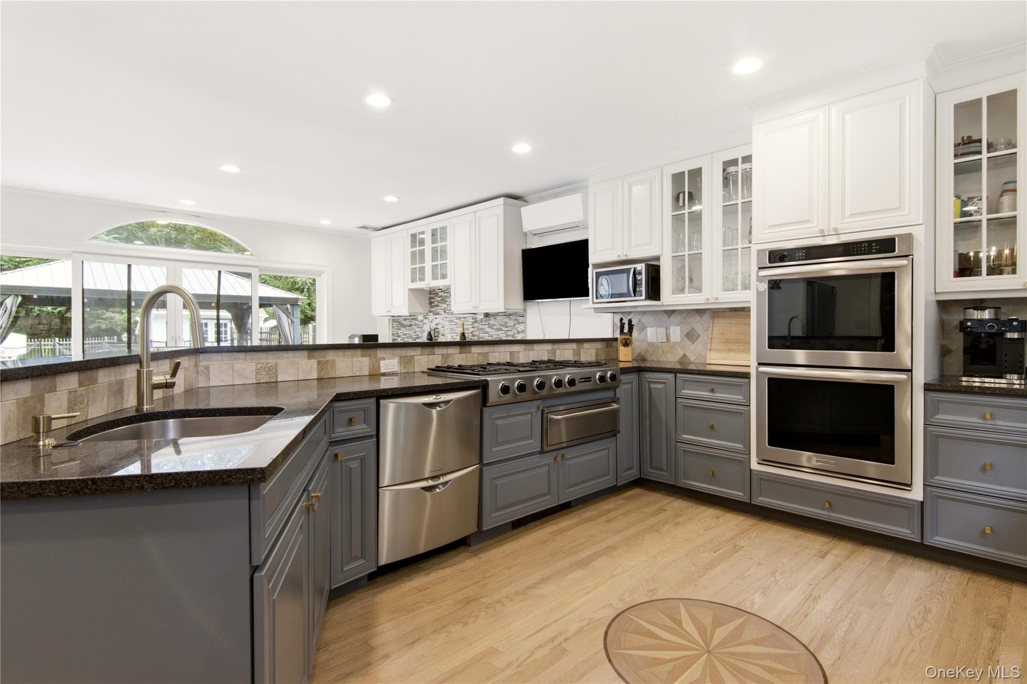 45 Meadow Glen Road thumbnail 16