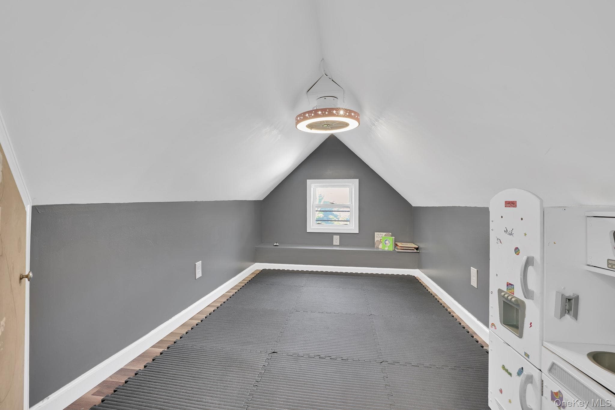33 Seward Avenue thumbnail 31