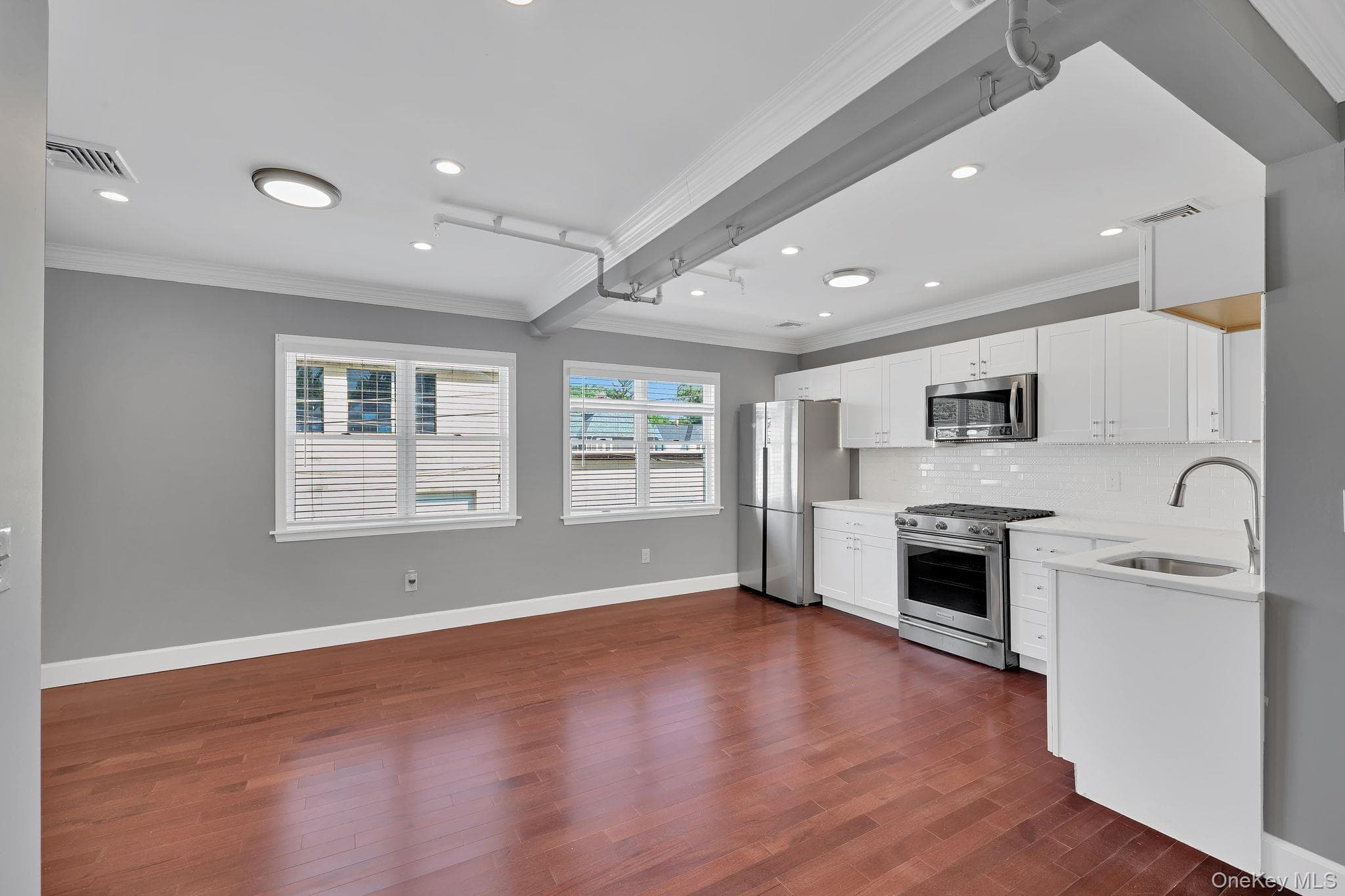 33 Seward Avenue thumbnail 19