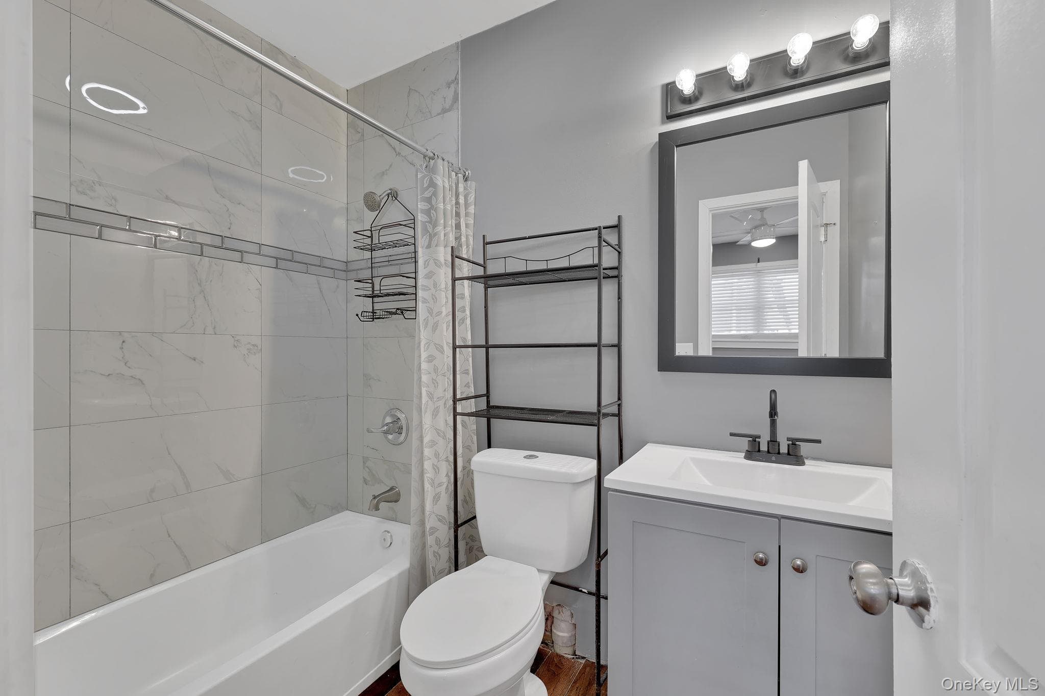 33 Seward Avenue thumbnail 40