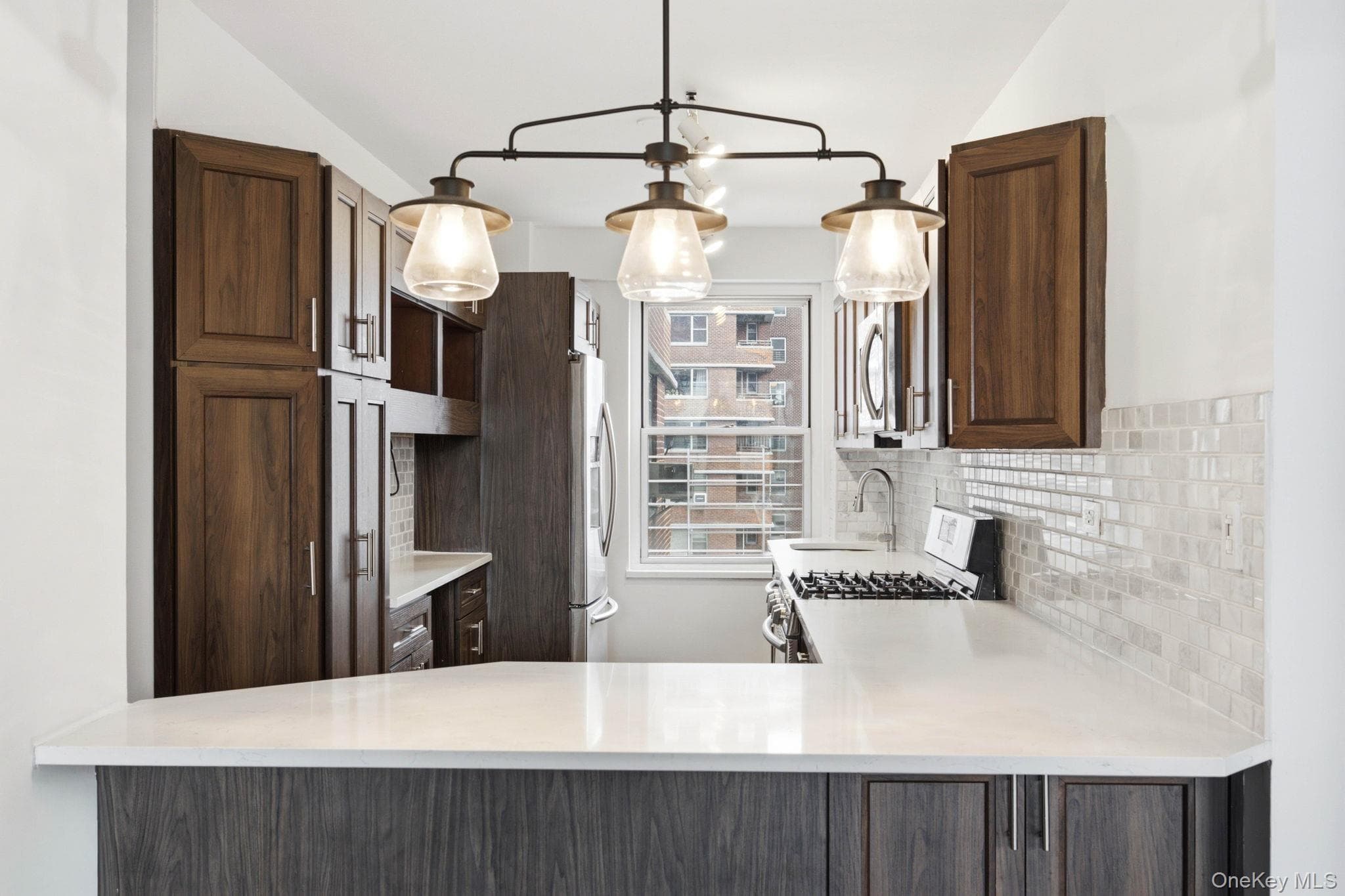 575 Grand Street Unit: E1505 thumbnail 8