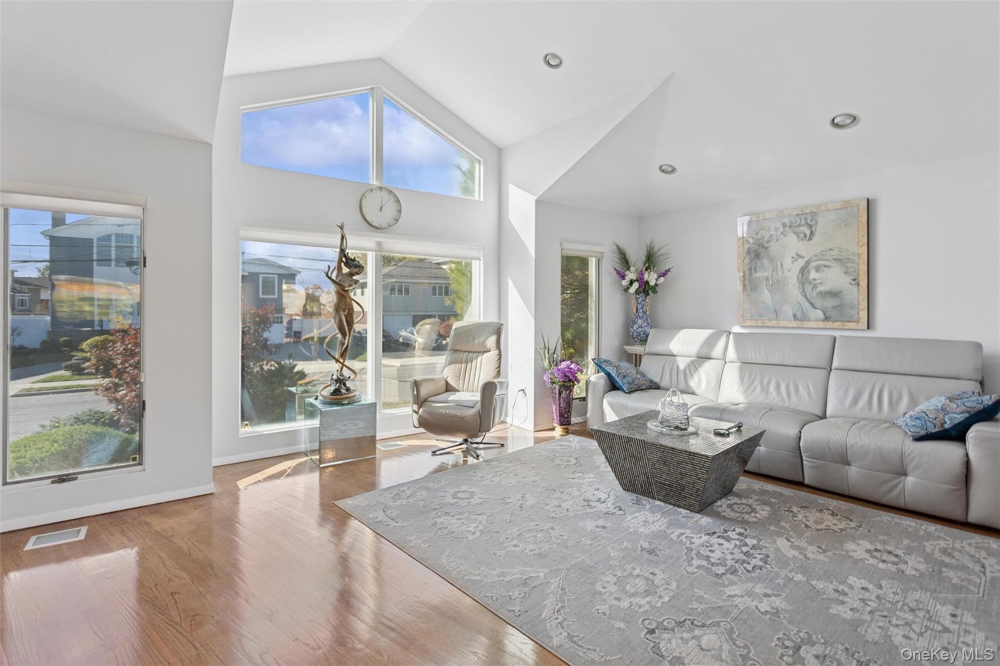 2729 Shore Drive thumbnail 4