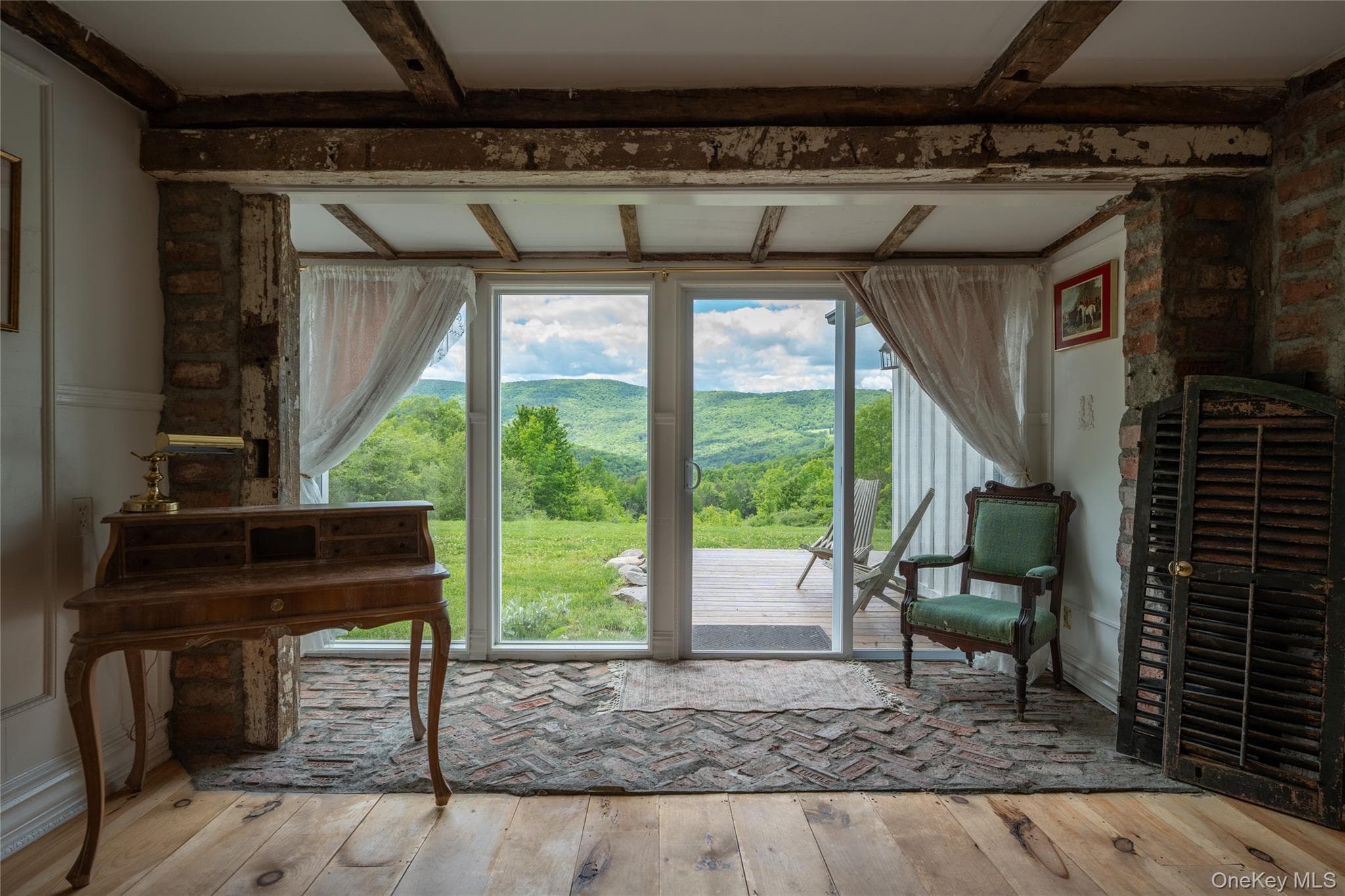 822 Burton Hill Road thumbnail 16