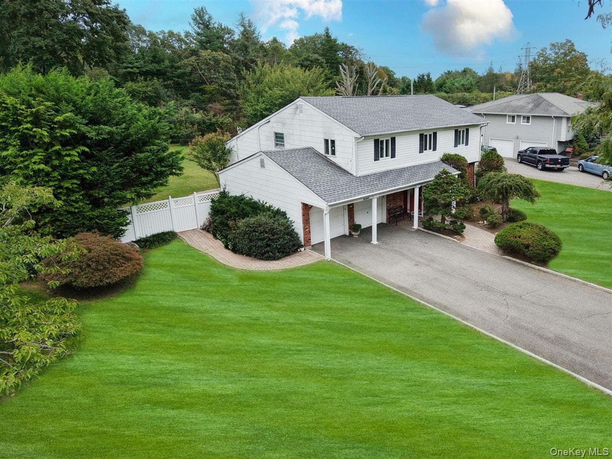 17 Greenvale Drive thumbnail 18