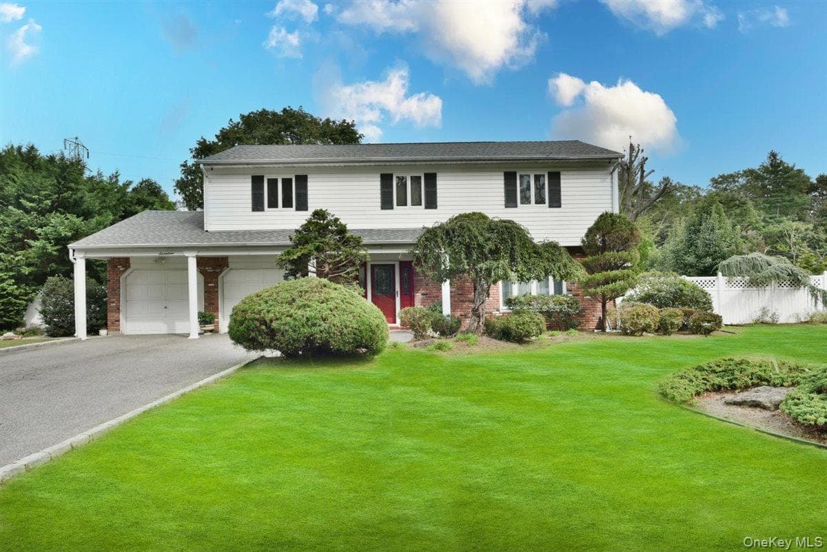 17 Greenvale Drive photo 1