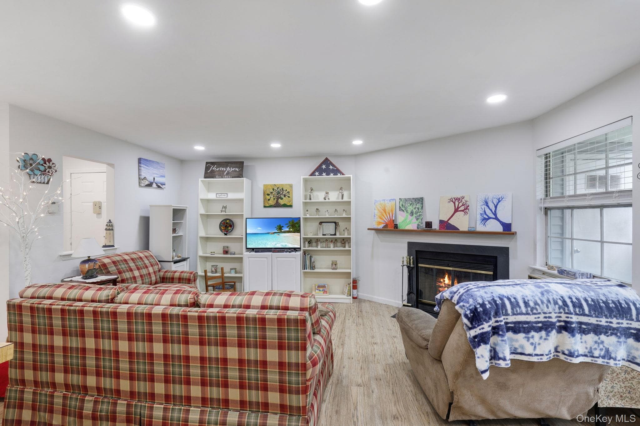 4 Lexington Hill Unit: 3 thumbnail 3