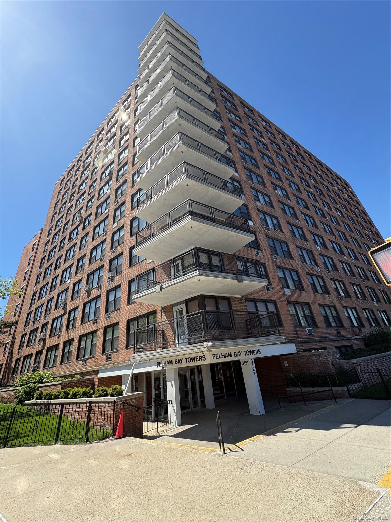 3121 Middletown Road Unit: 1G, Bronx