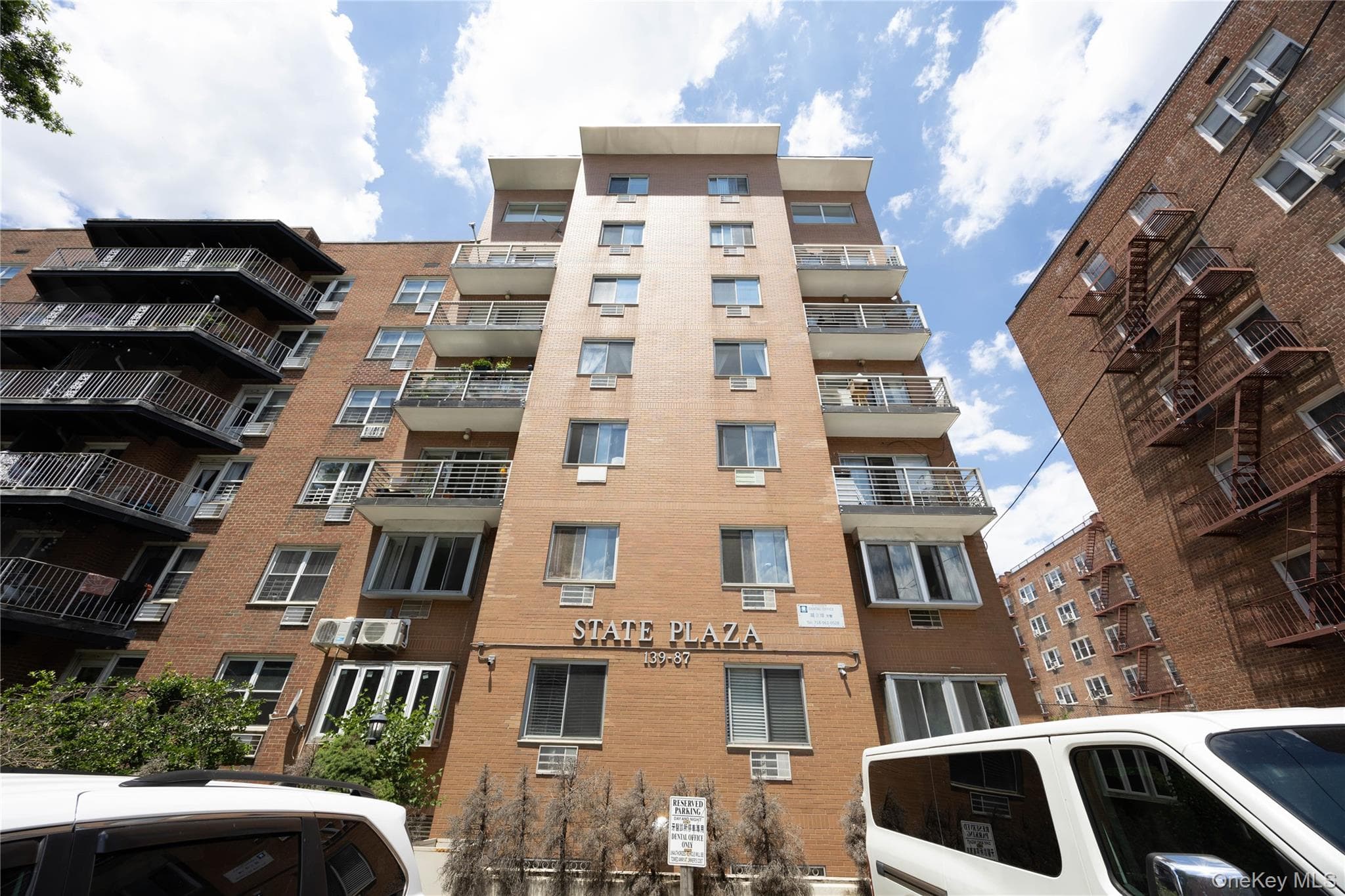 13987 35th Avenue Unit: 3C photo 1