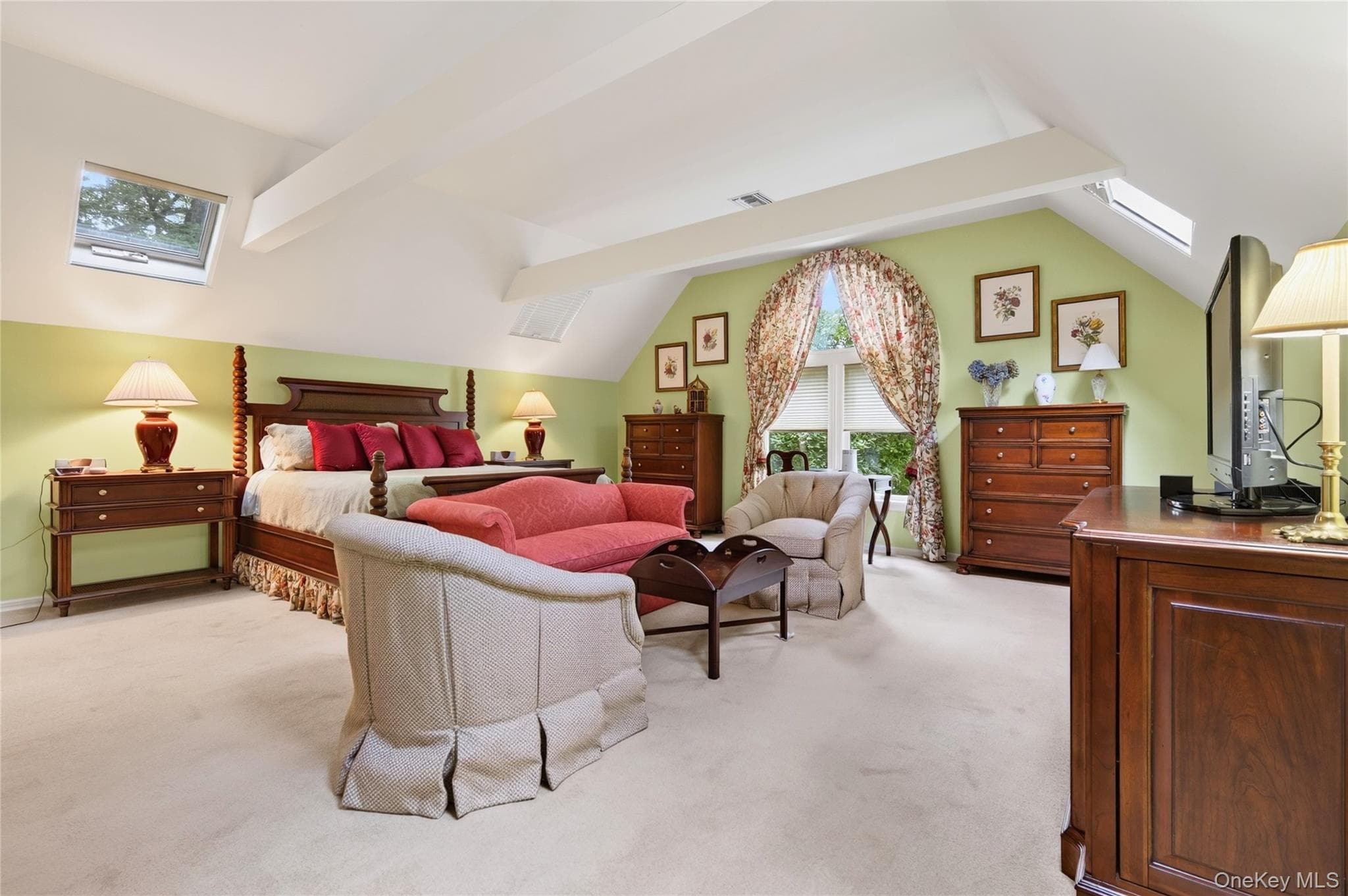 136 Cove Neck Road thumbnail 10