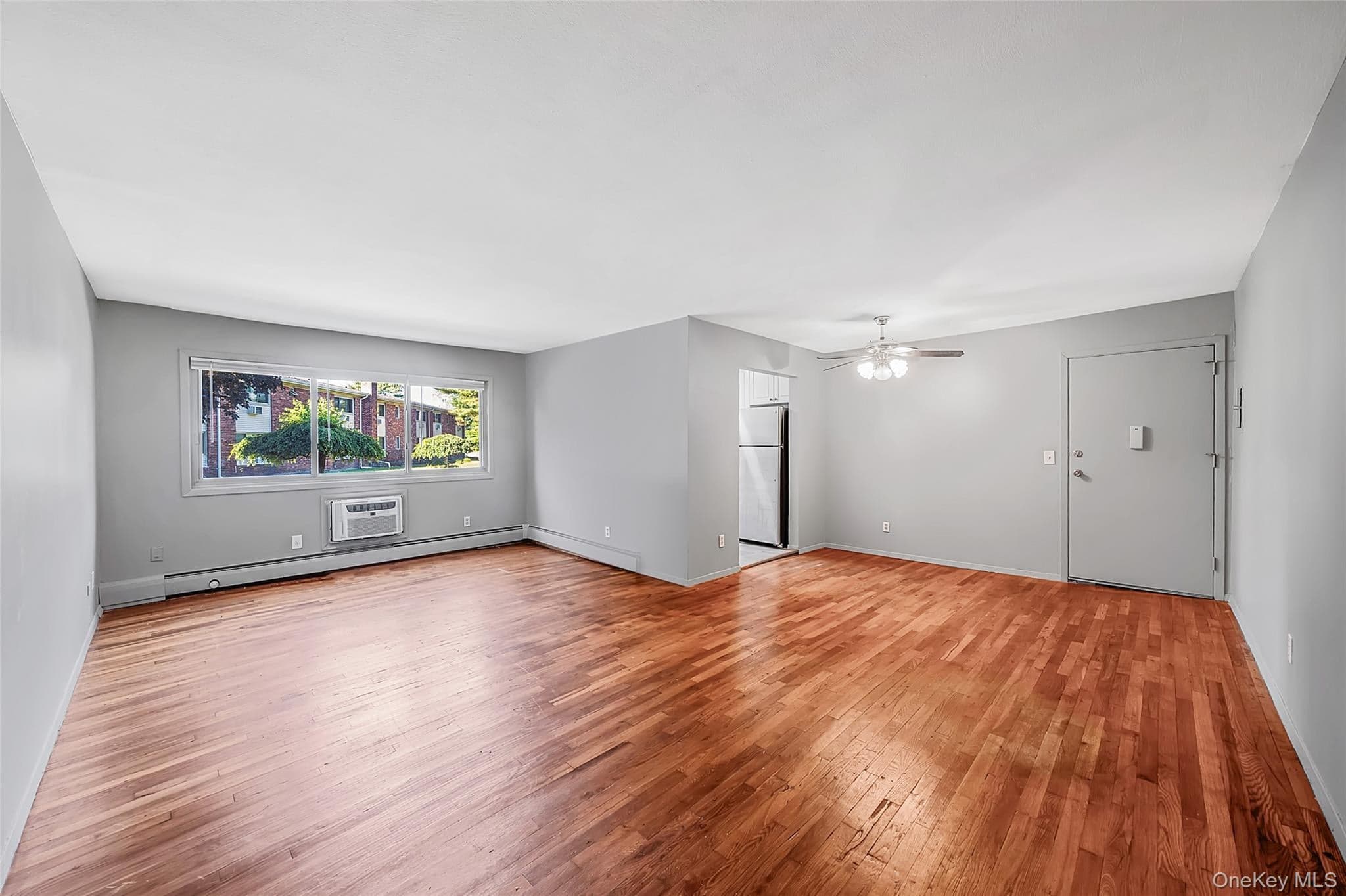 2397 Union Blvd Blvd Unit: 8a thumbnail 6