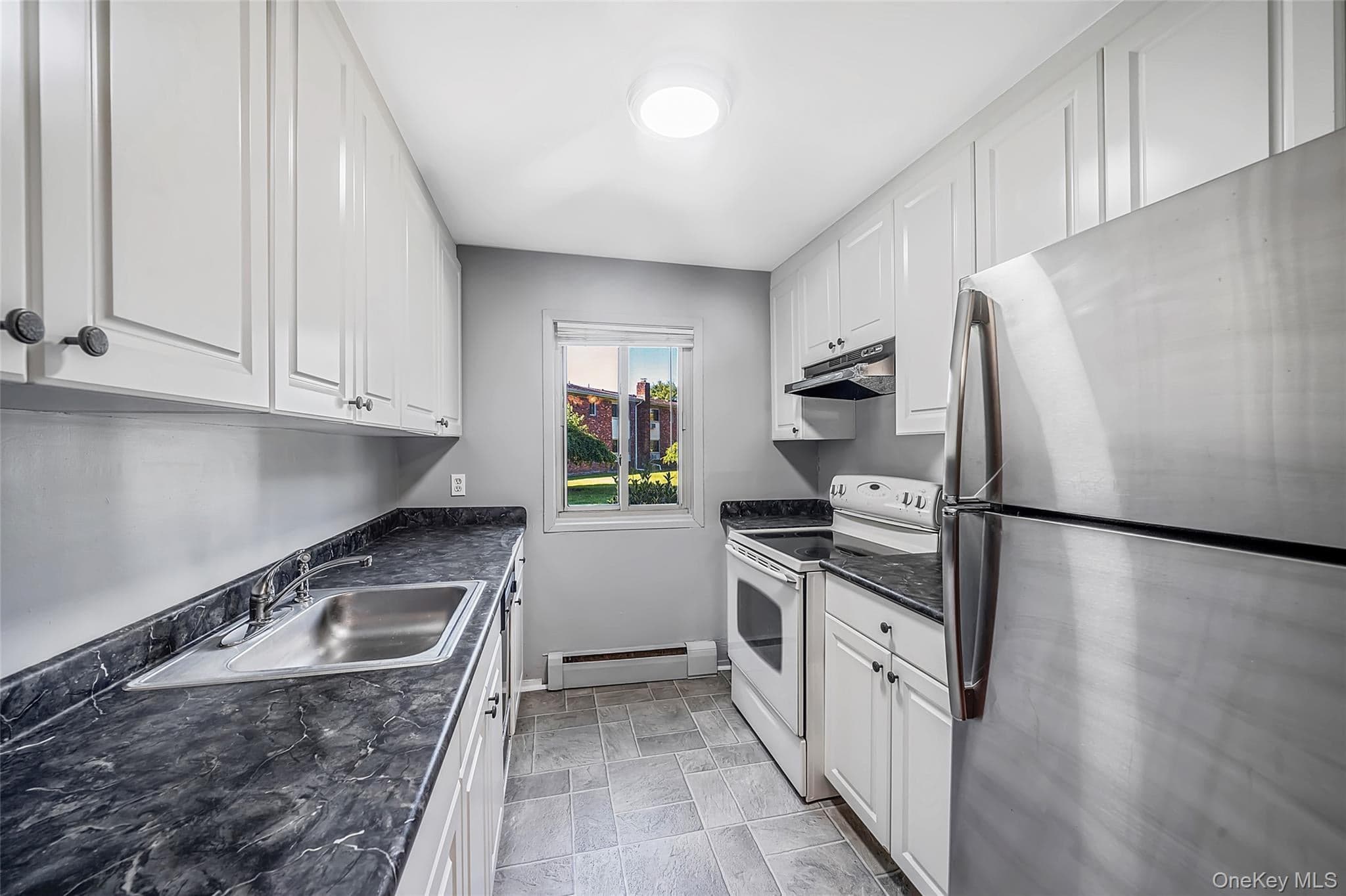 2397 Union Blvd Blvd Unit: 8a thumbnail 12