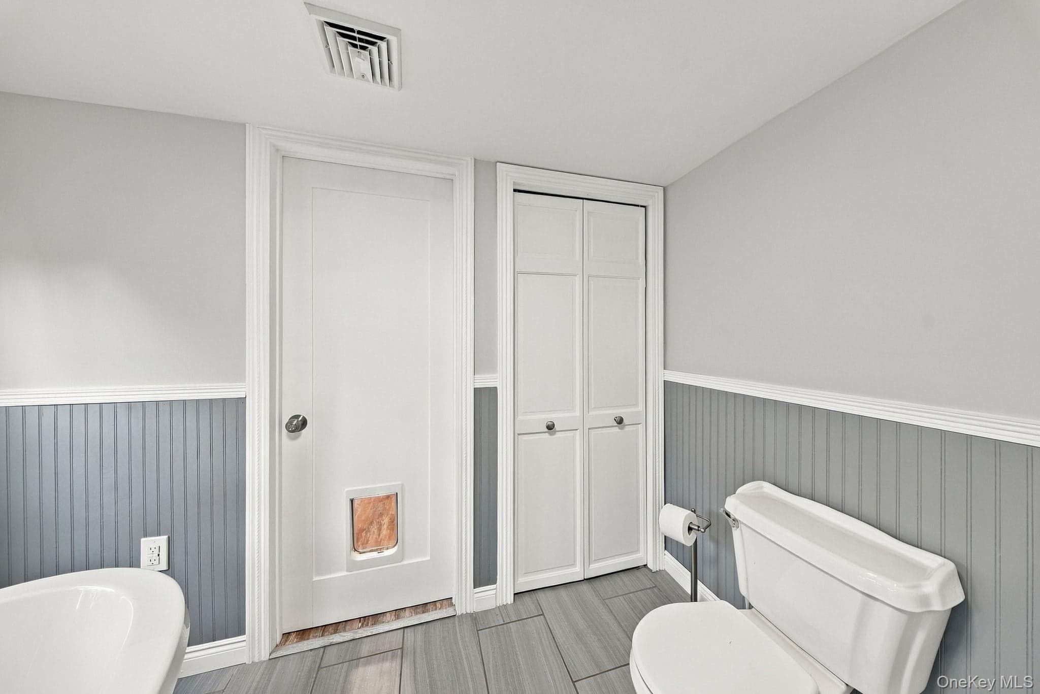 1053 Burlingham Road thumbnail 11