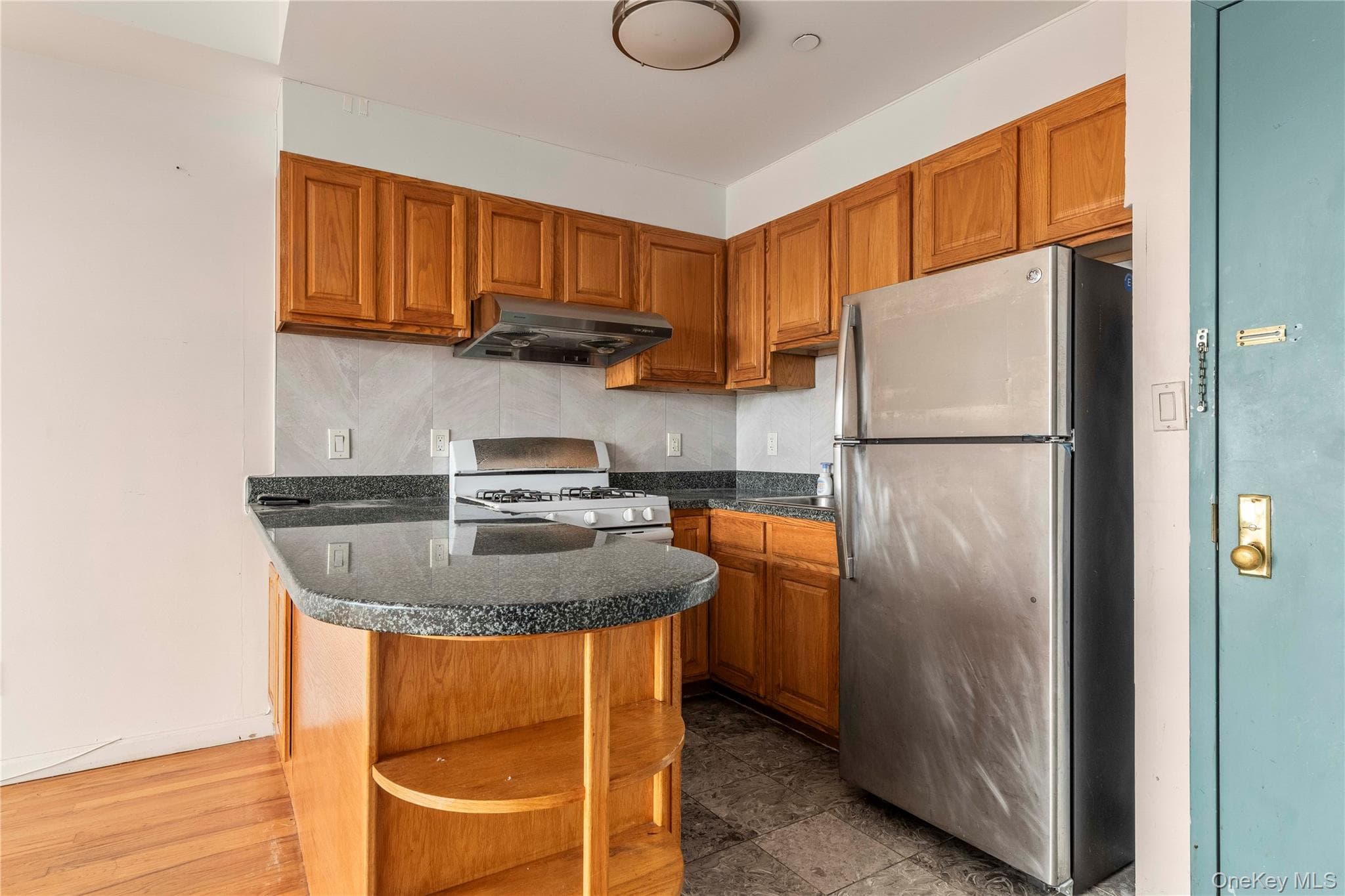 14218 38th Avenue Unit: 9C thumbnail 4