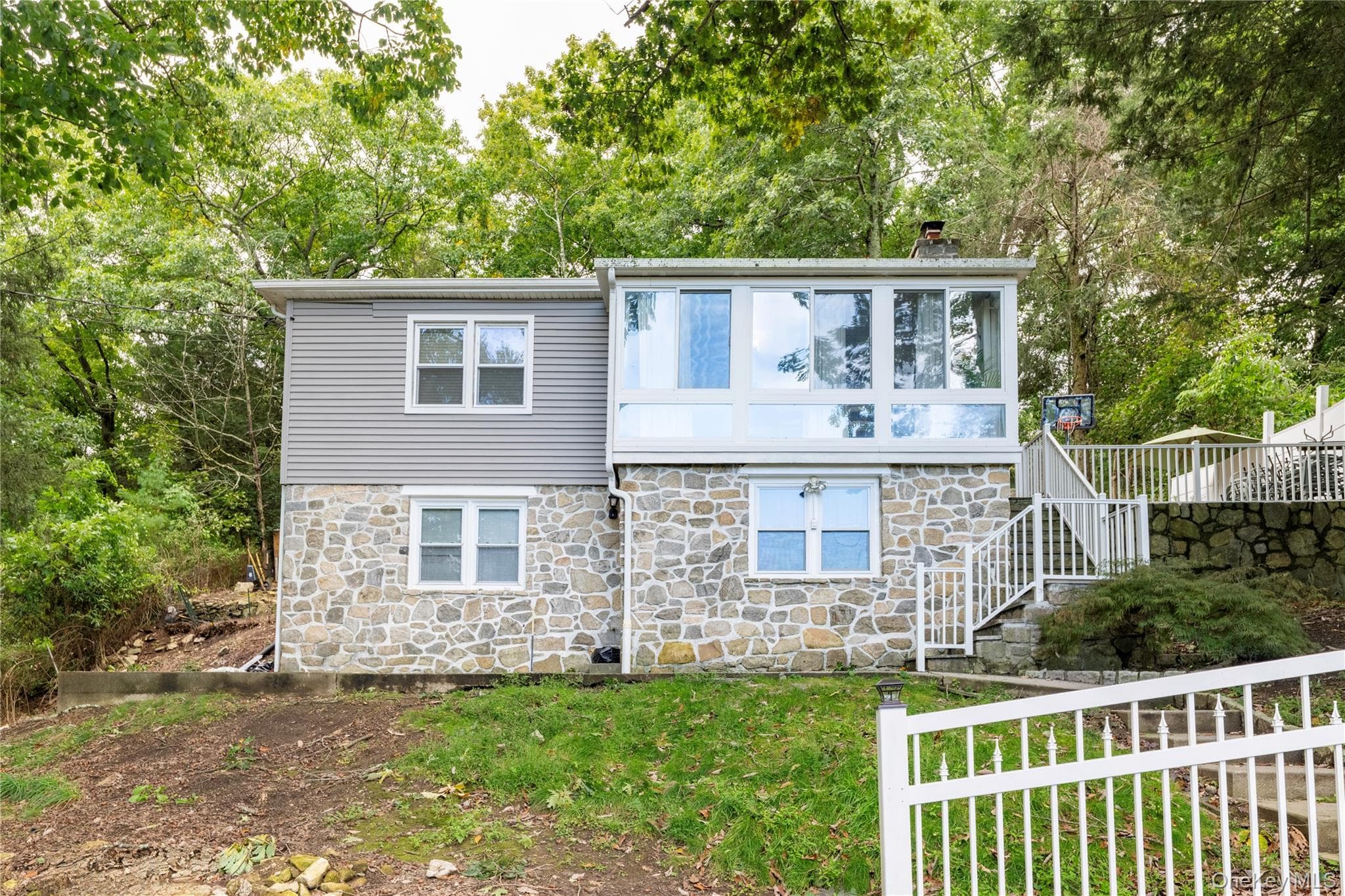 718 Hill Drive thumbnail 18