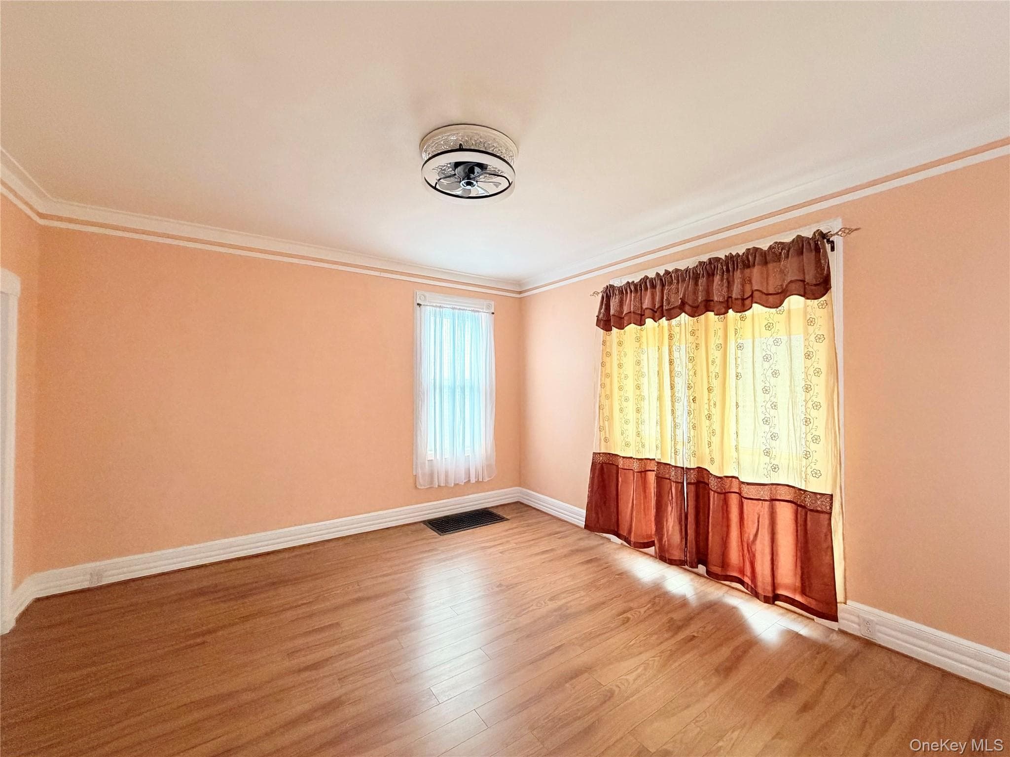 40 Academy Avenue thumbnail 5