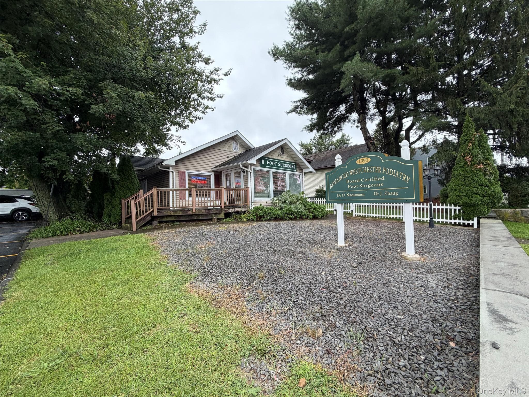 1990 E Main Street, Mohegan Lake