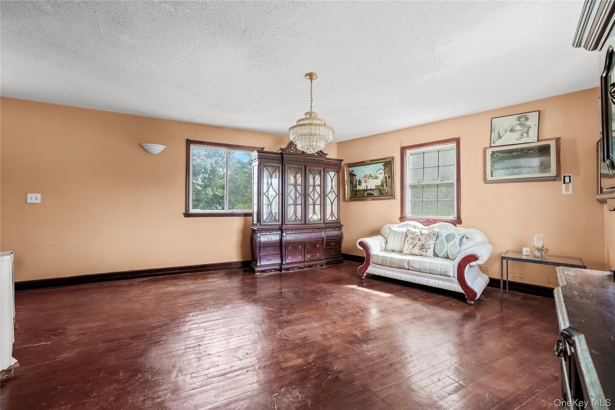 231-08 Mentone Avenue thumbnail 11