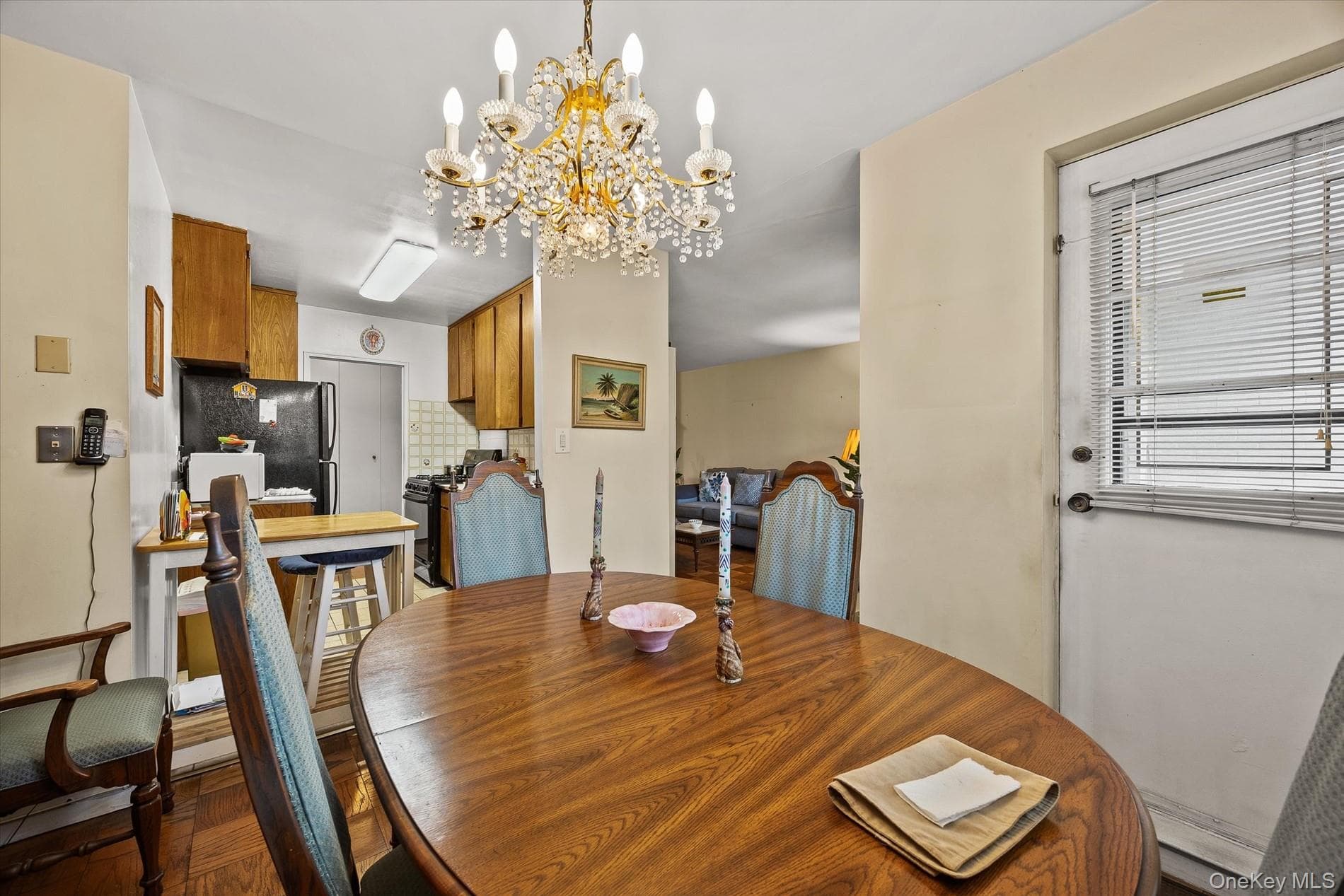 1874 Pelham Parkway Unit: 2R thumbnail 8