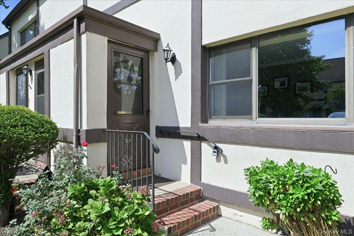 123 Fifteenth ST Unit: B1 photo 1