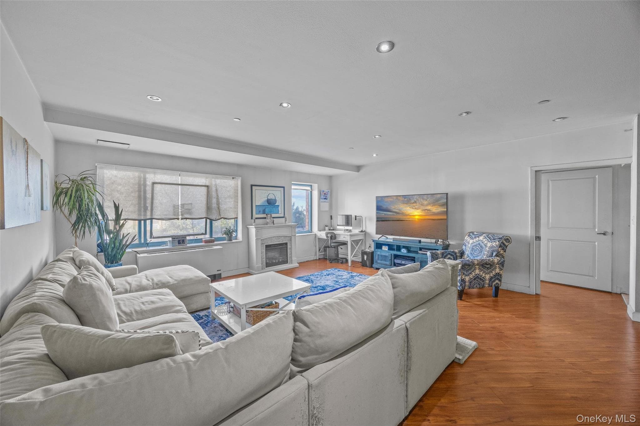 136 Beach 117th Street Unit: 2H thumbnail 5