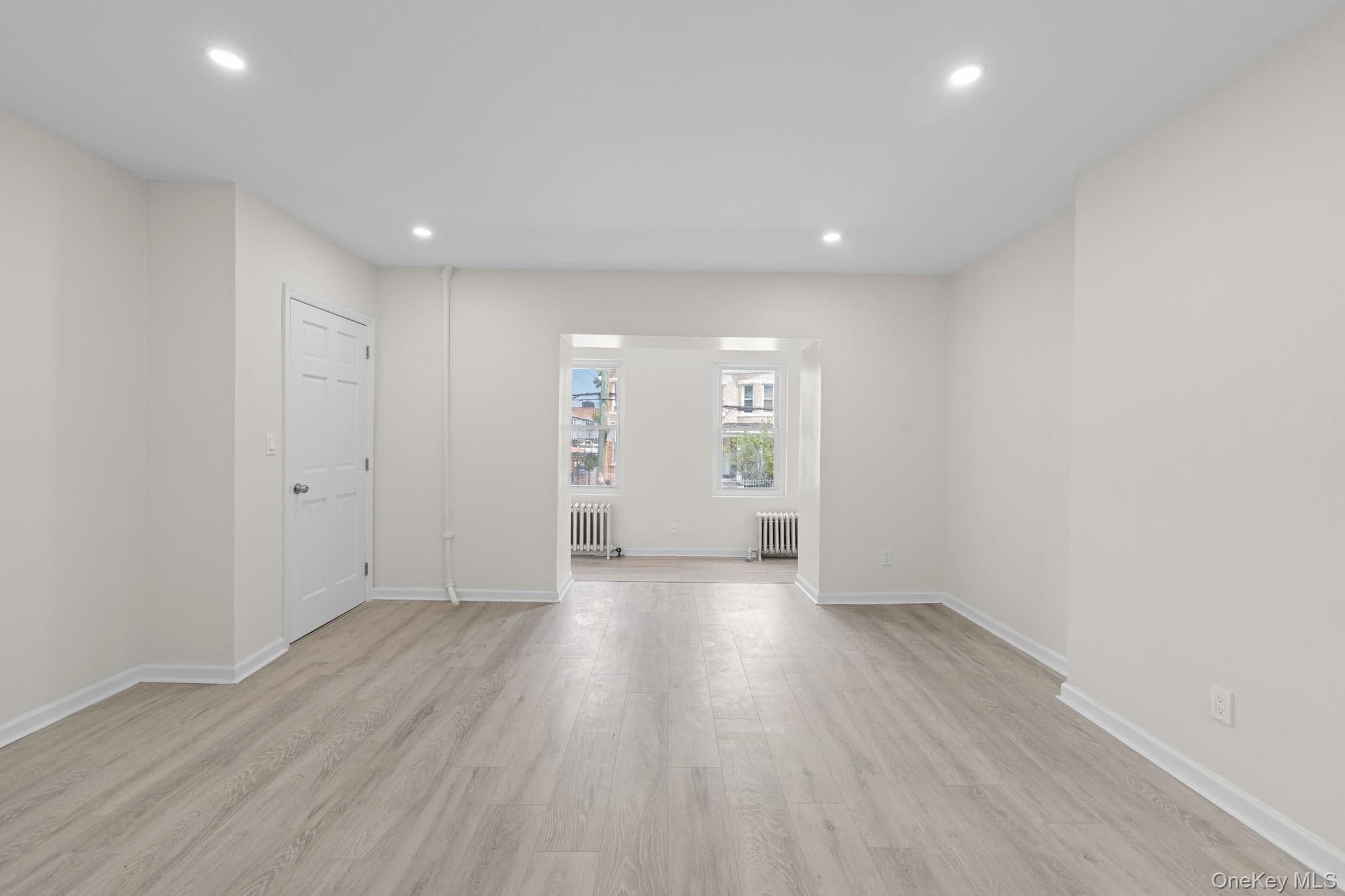 482 Hegeman Avenue thumbnail 2