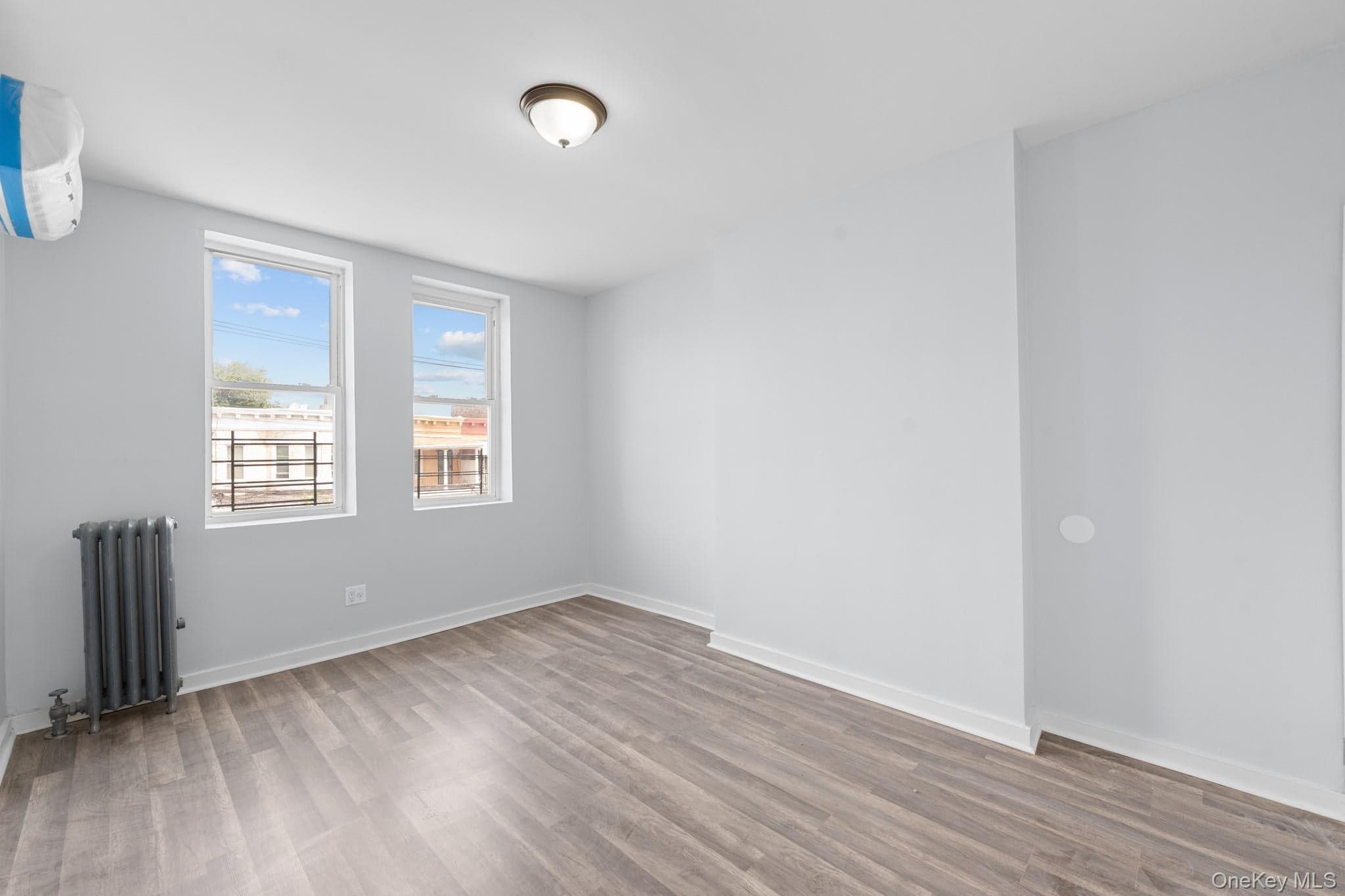 482 Hegeman Avenue thumbnail 5