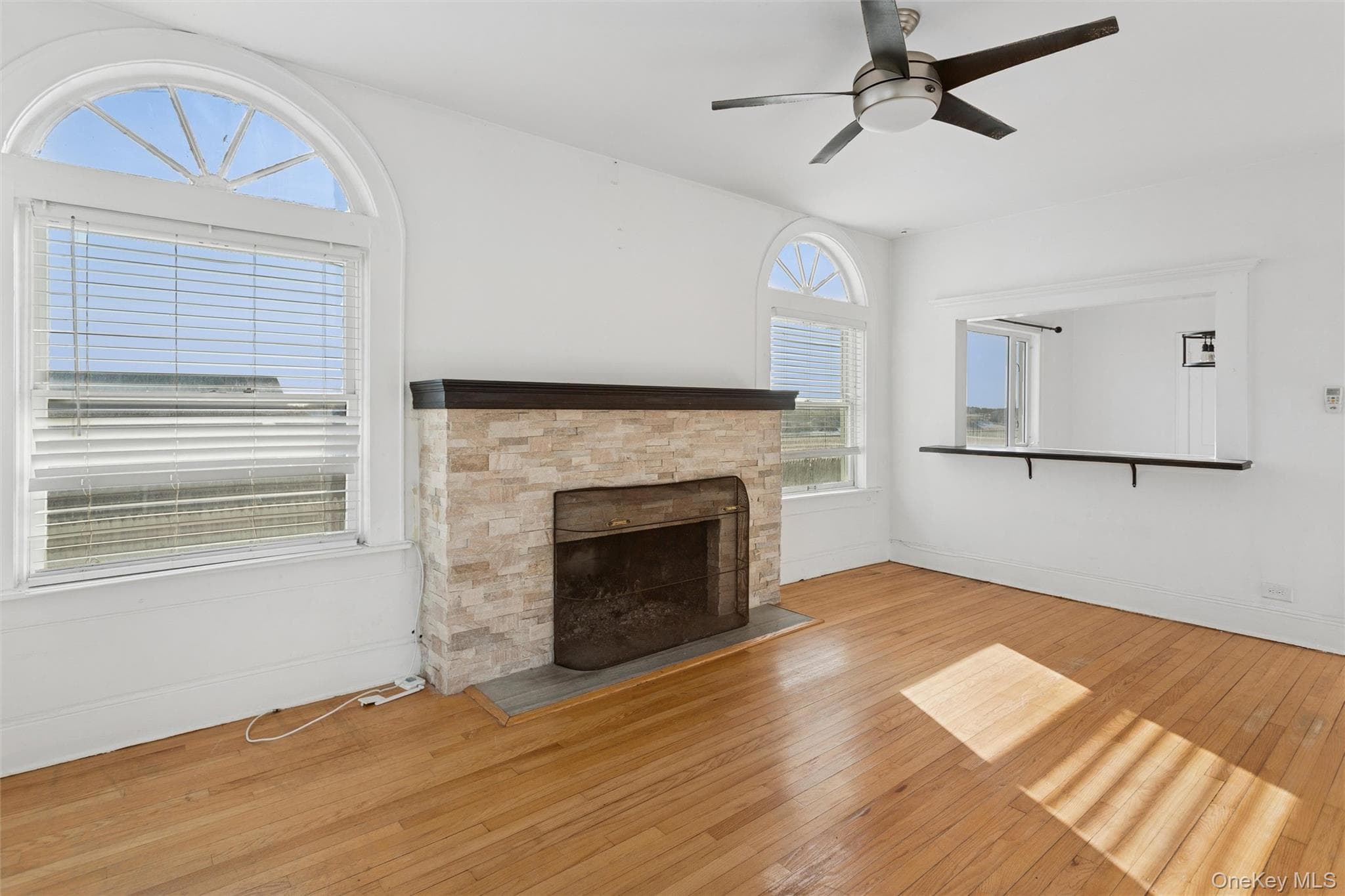 23 Troy Avenue thumbnail 11