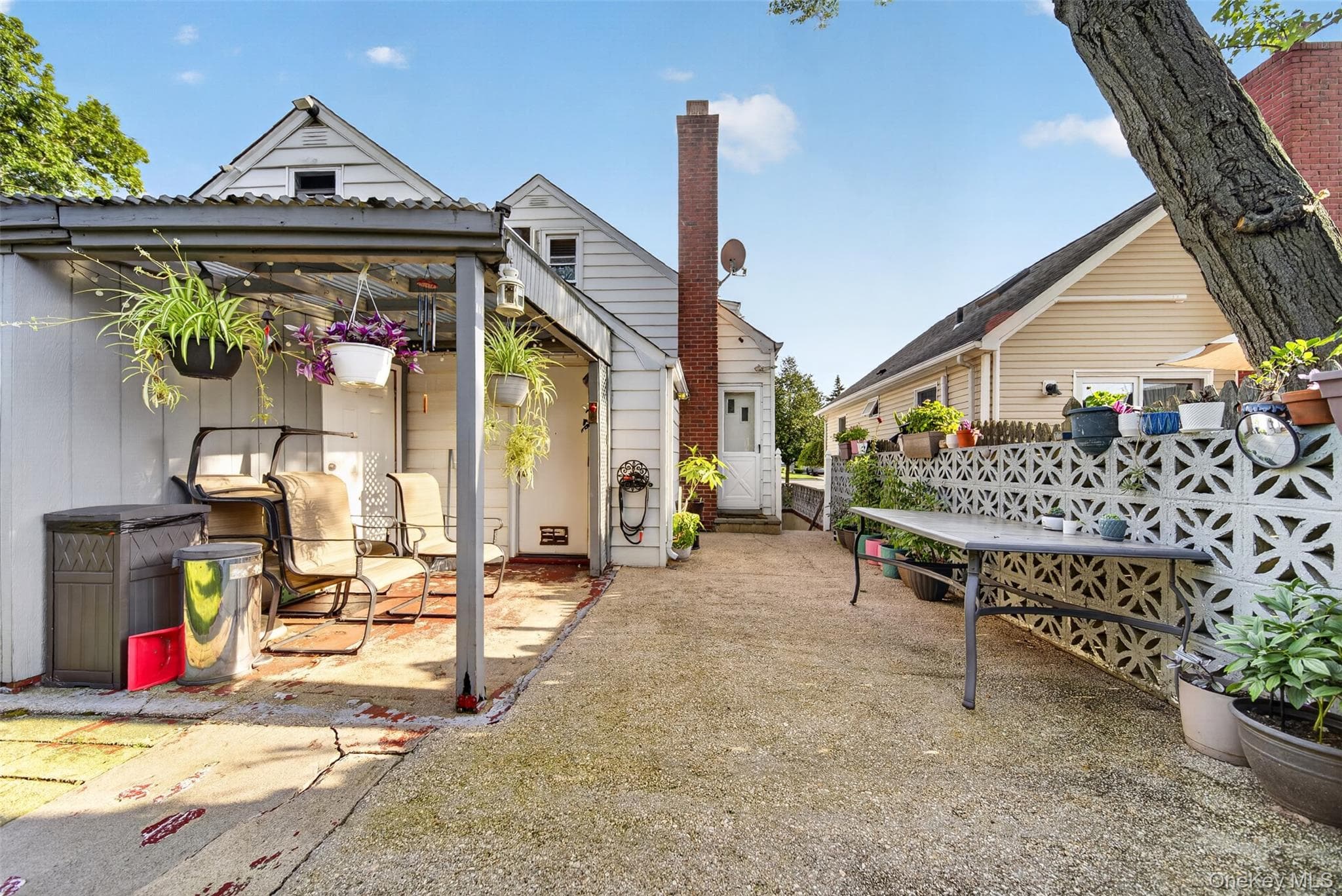 69 Stewart Avenue thumbnail 35