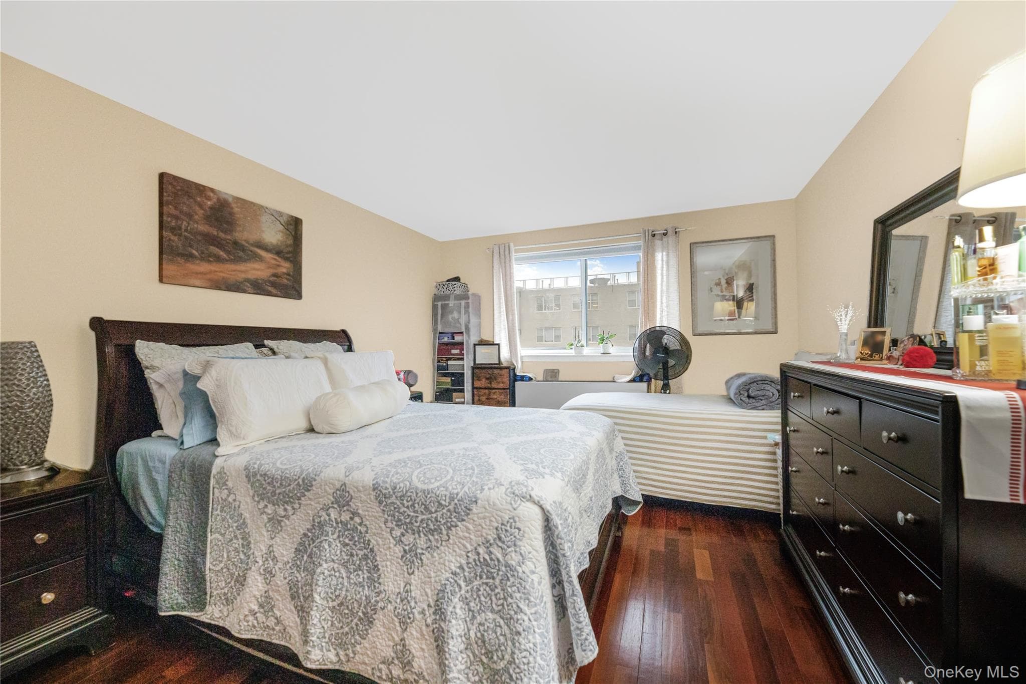 3220 Fairfield Avenue Unit: 5A thumbnail 2