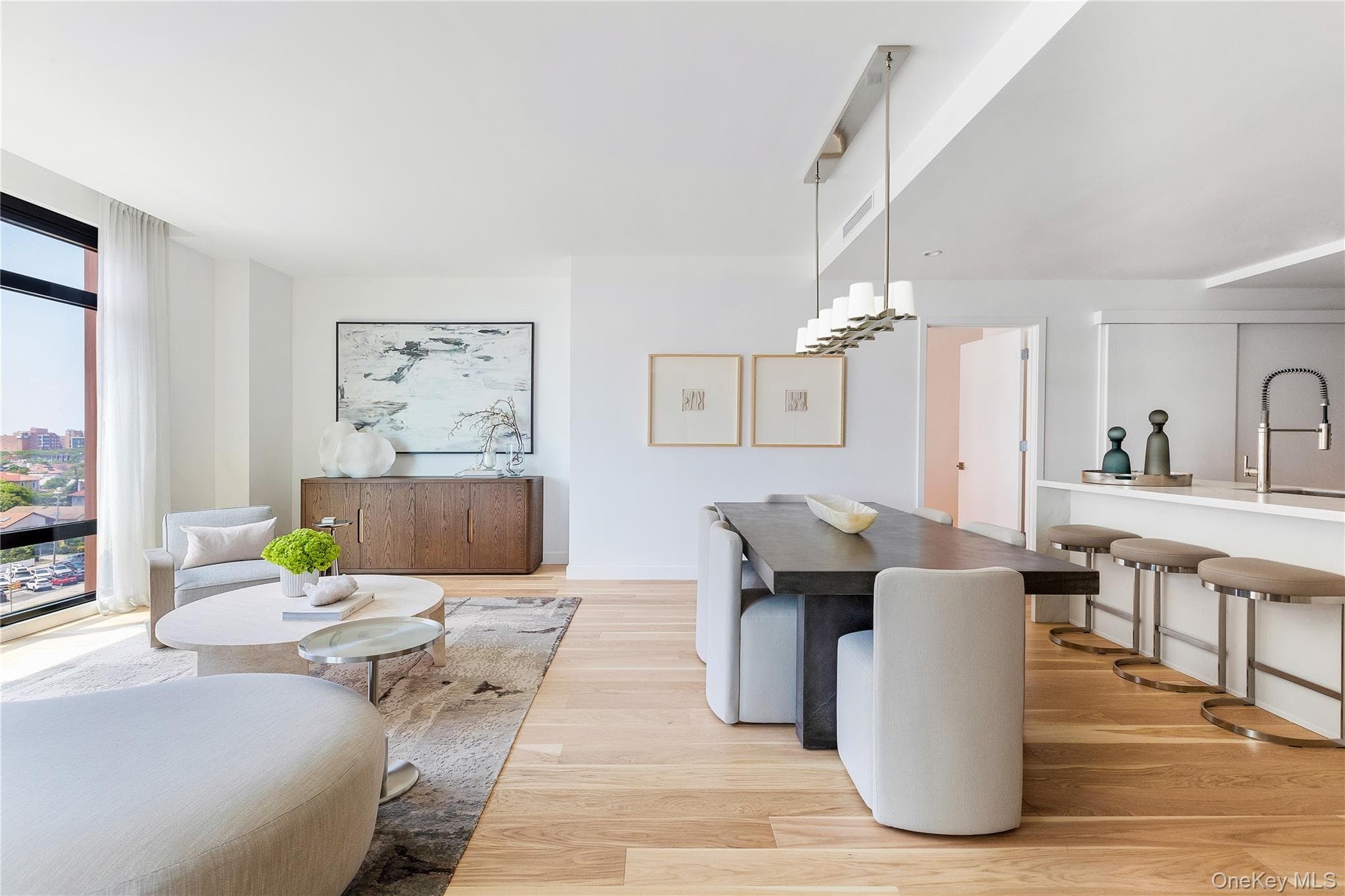140 Boardwalk Unit: L4B, Long Beach