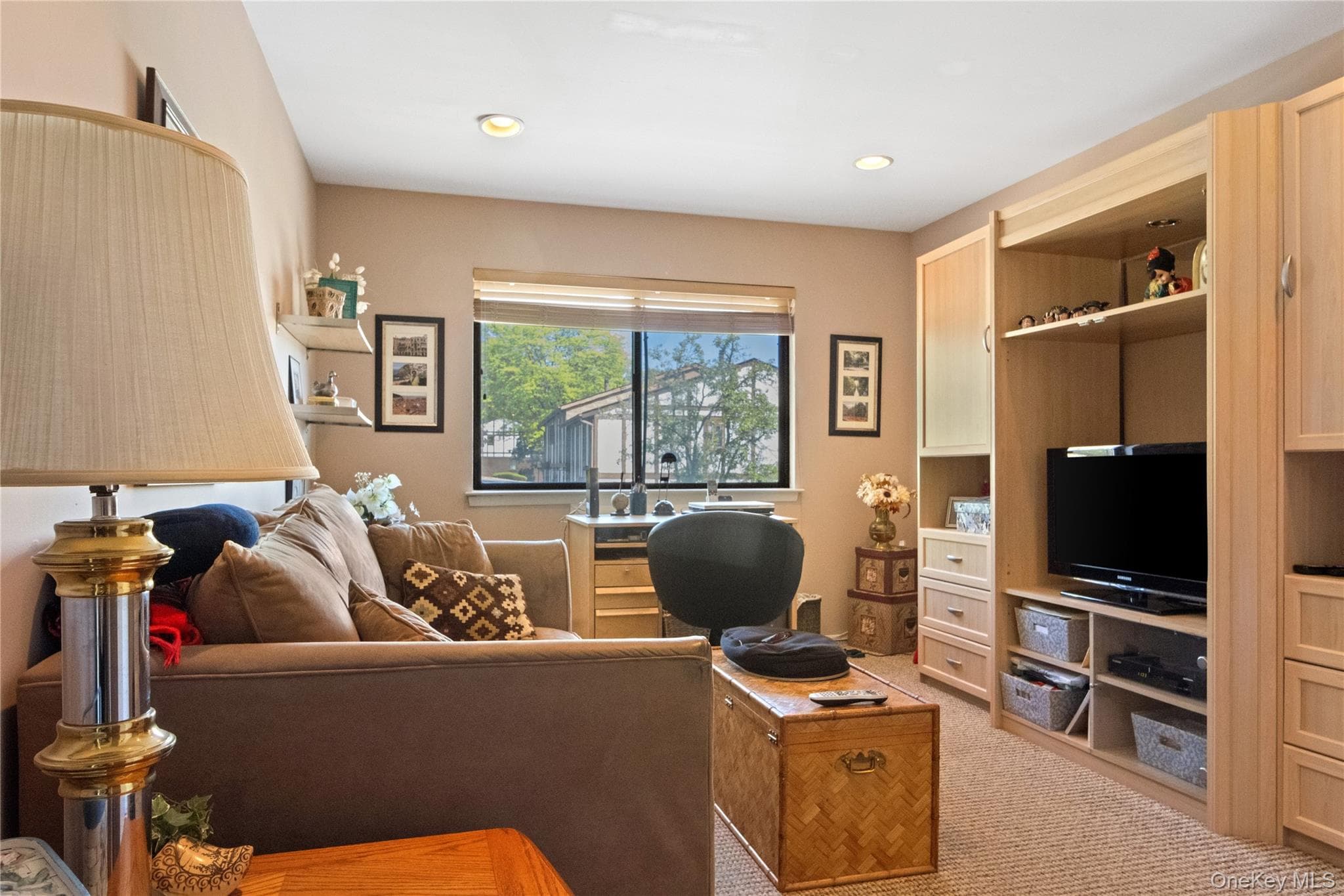 292 Richard Court Unit: 292 thumbnail 16