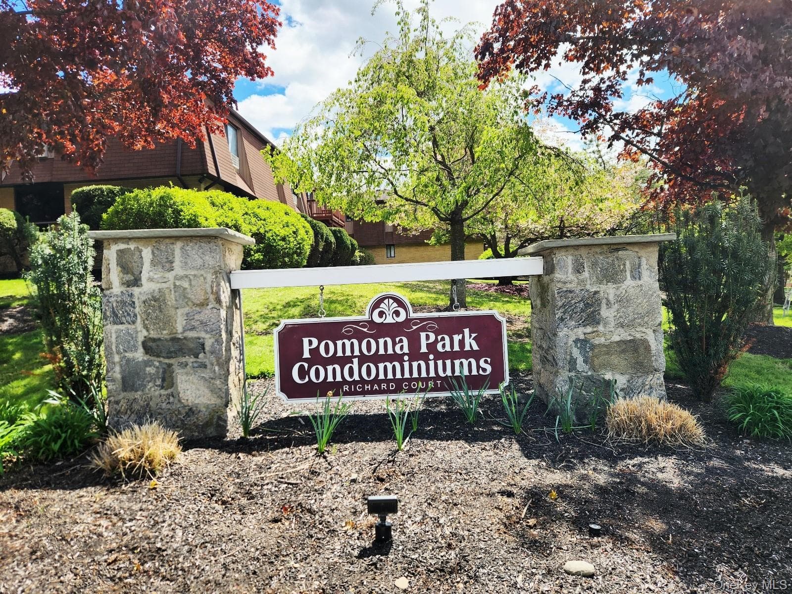 292 Richard Court Unit: 292, Pomona