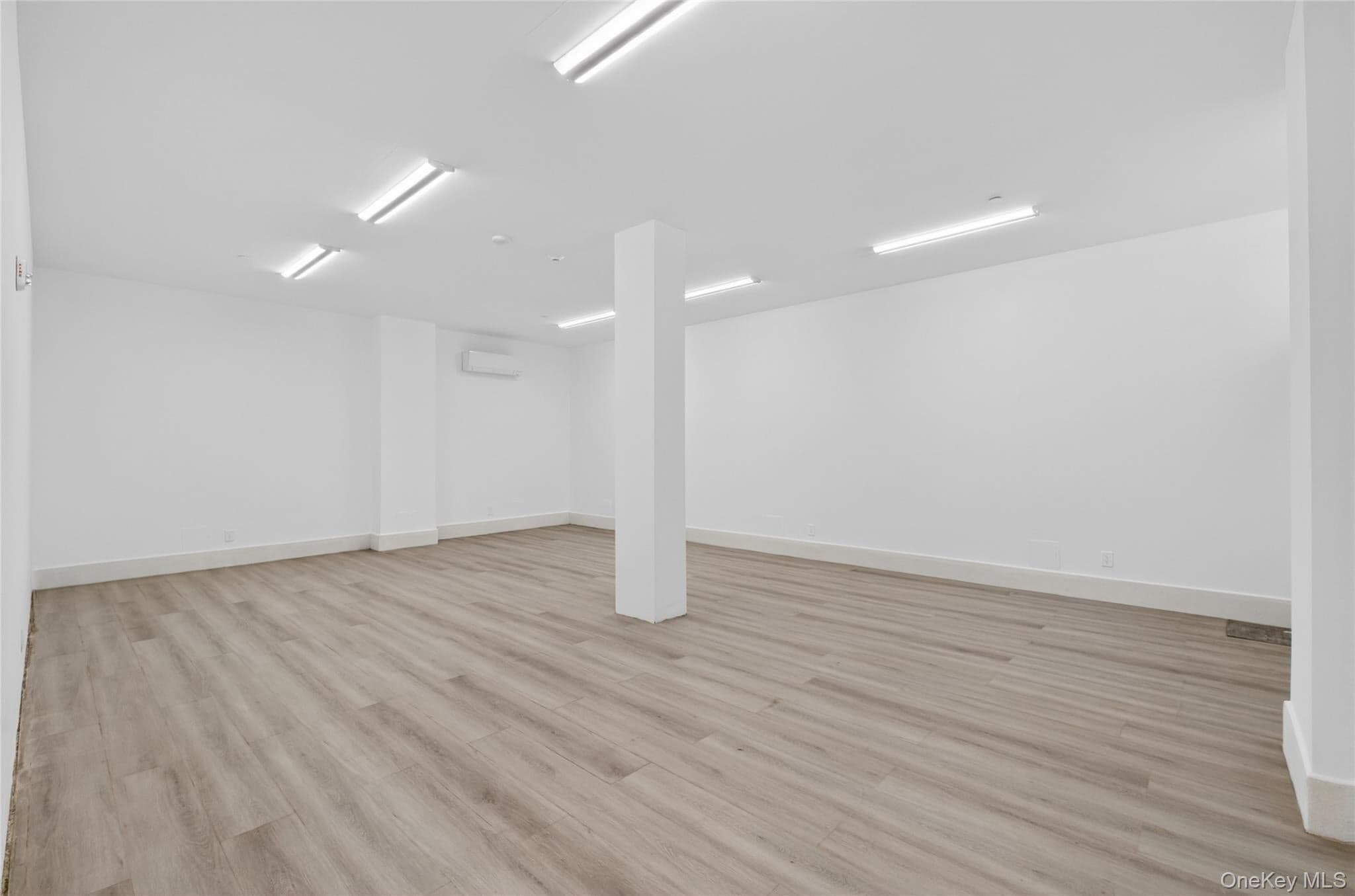 142-18 32 Avenue thumbnail 12